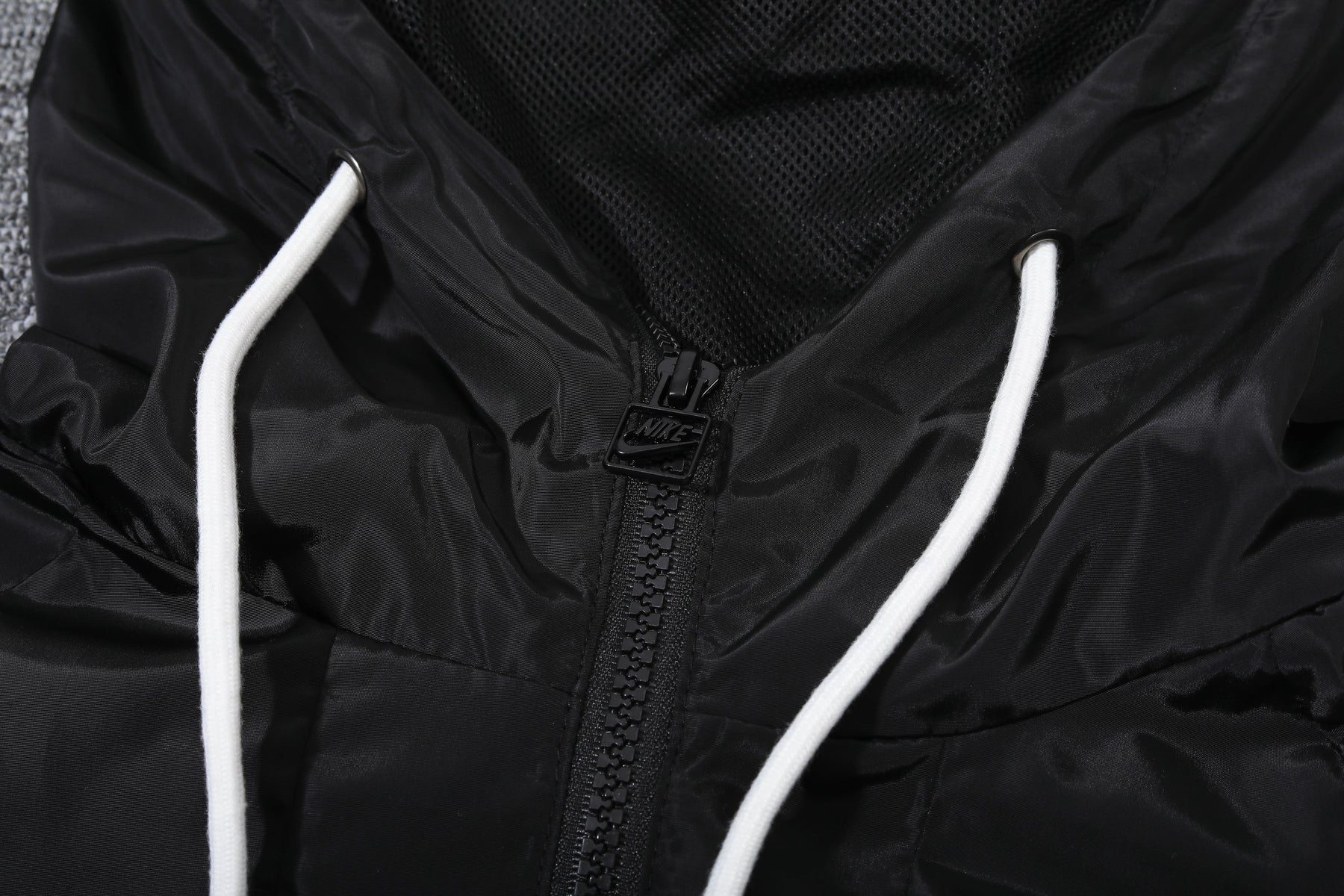 CORTA-VENTO PSG BLACK 23/24