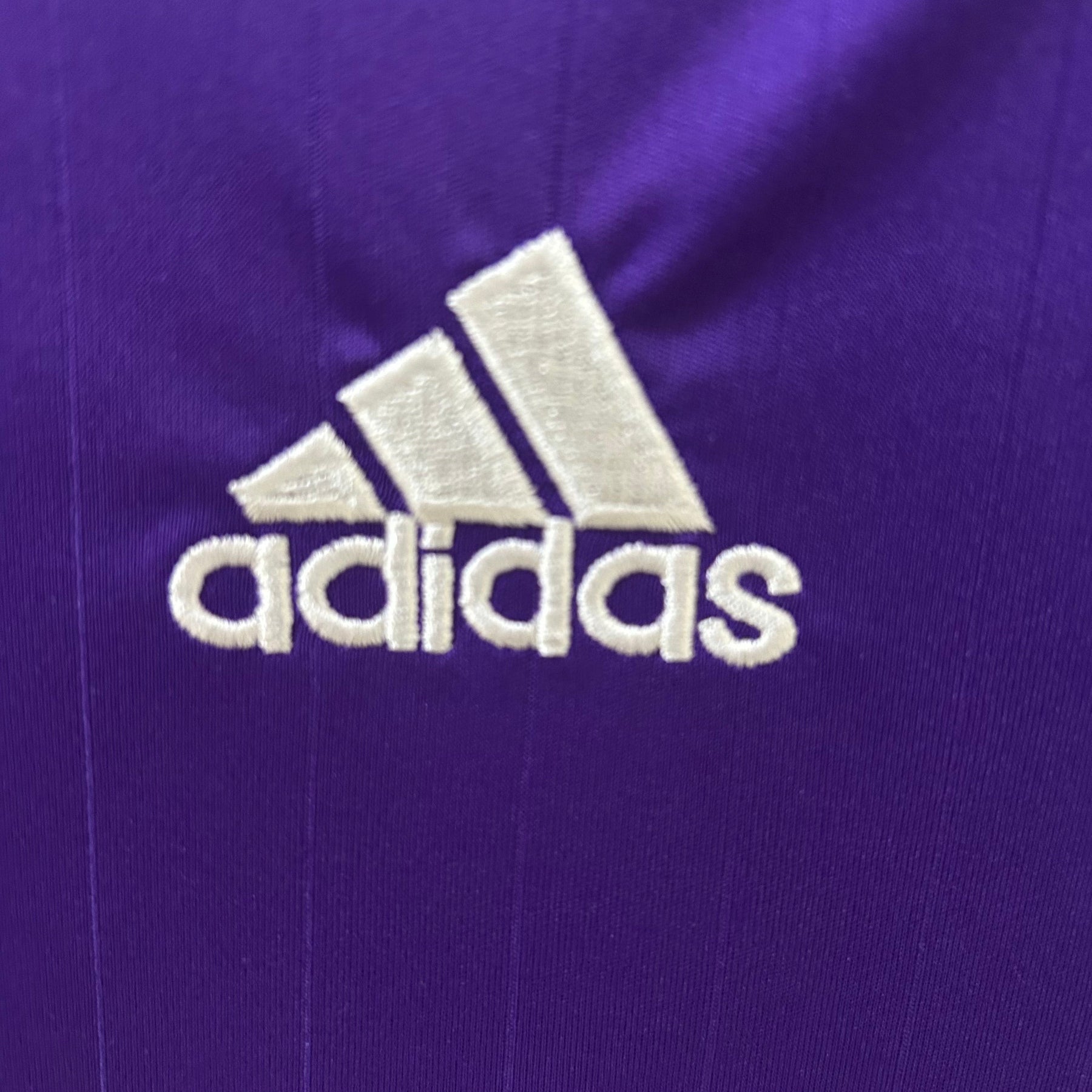 CAMISA RETRÔ REAL MADRID THIRD 06/07