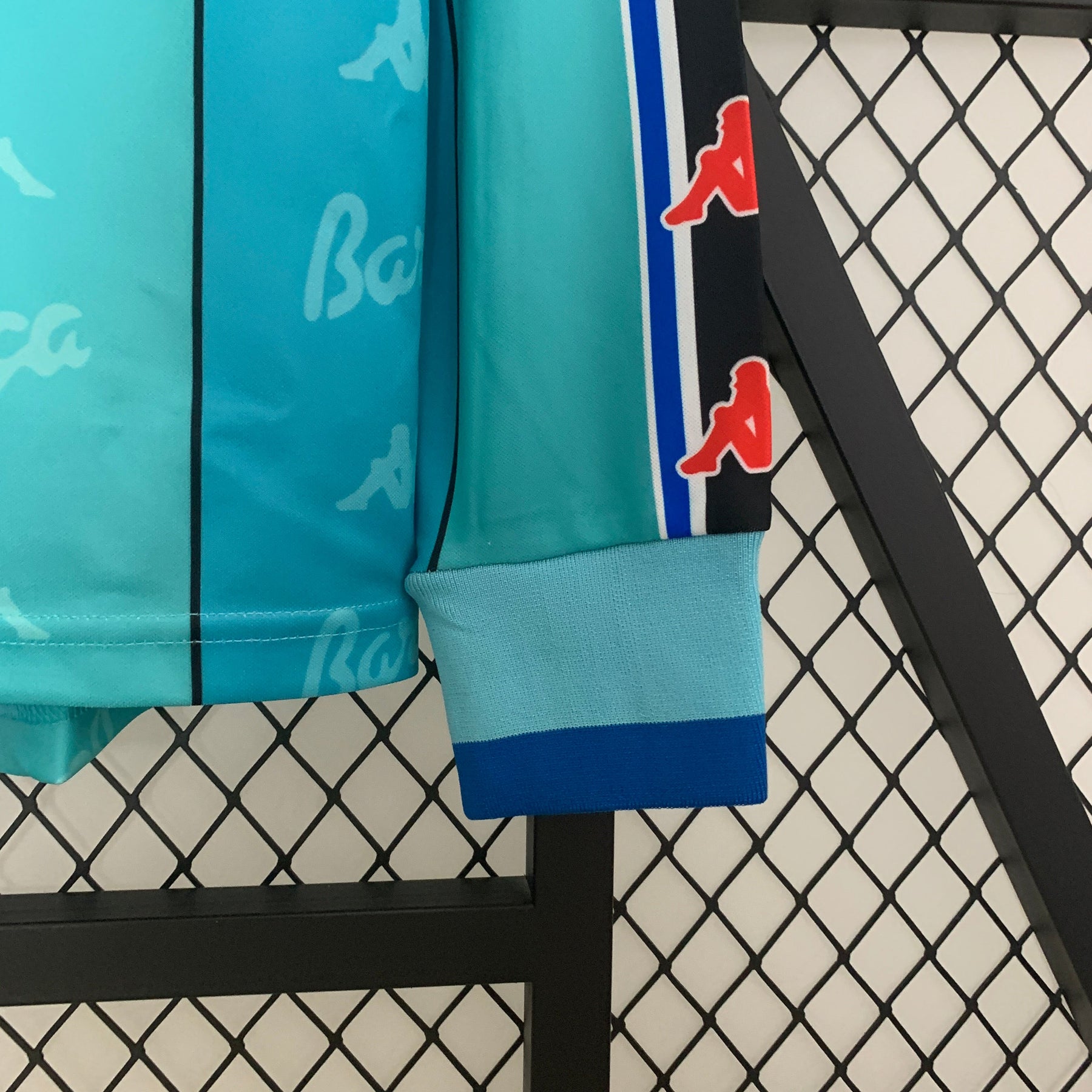 CAMISA RETRÔ BARCELONA AWAY MANGA LONGA 96/97