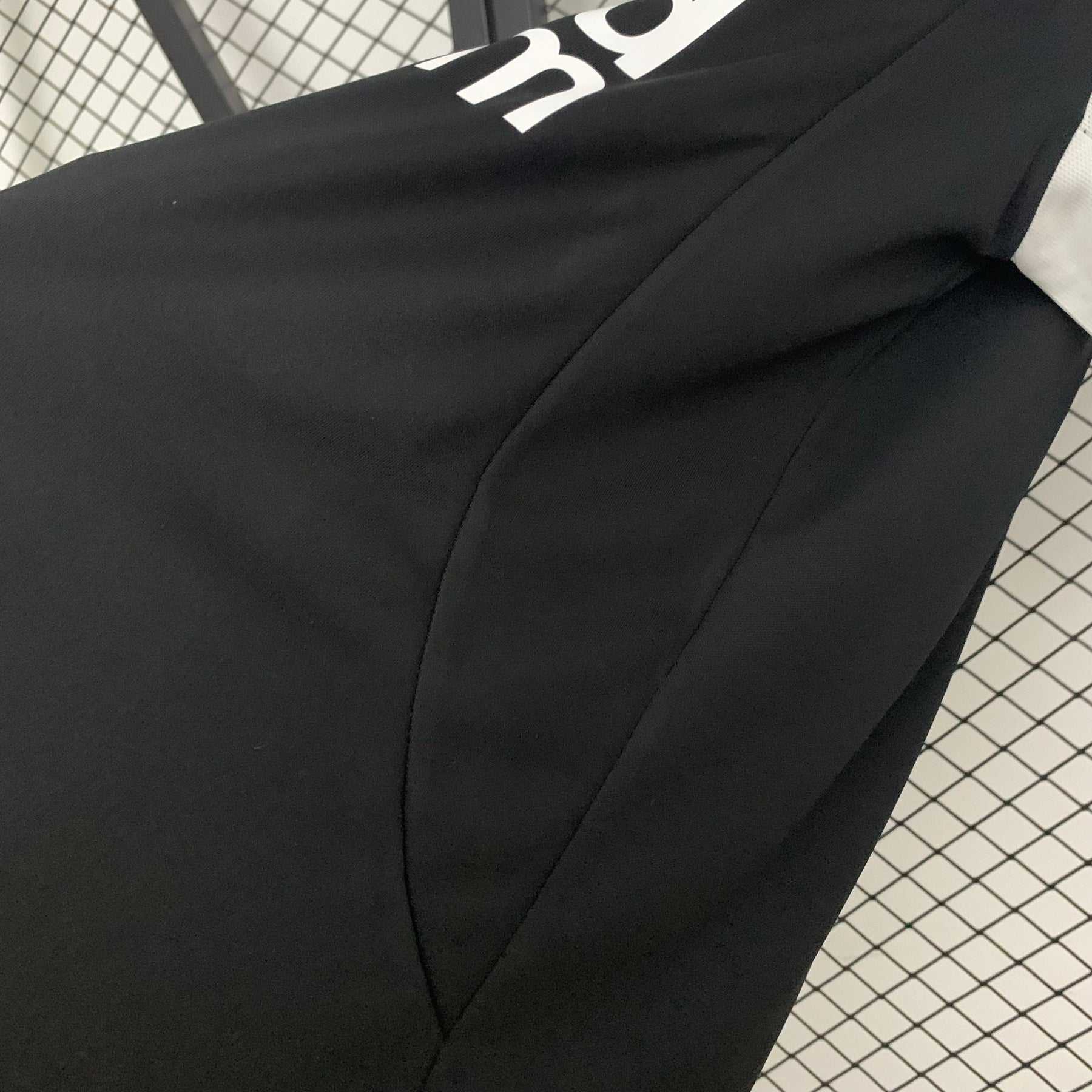 CAMISA RETRÔ REAL MADRID AWAY 01/02