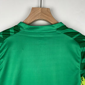 KIT INFANTIL MANCHESTER CITY GOLEIRO VERDE 23/24