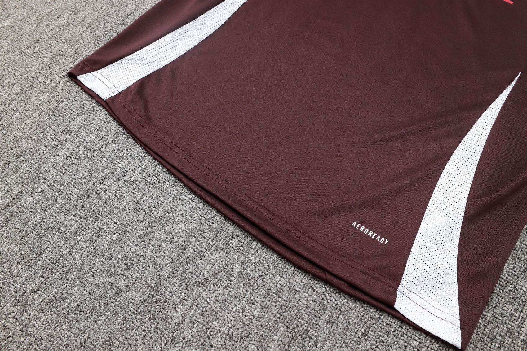 CONJUNTO DE TREINO BAYERN DE MUNICH B860 24/25