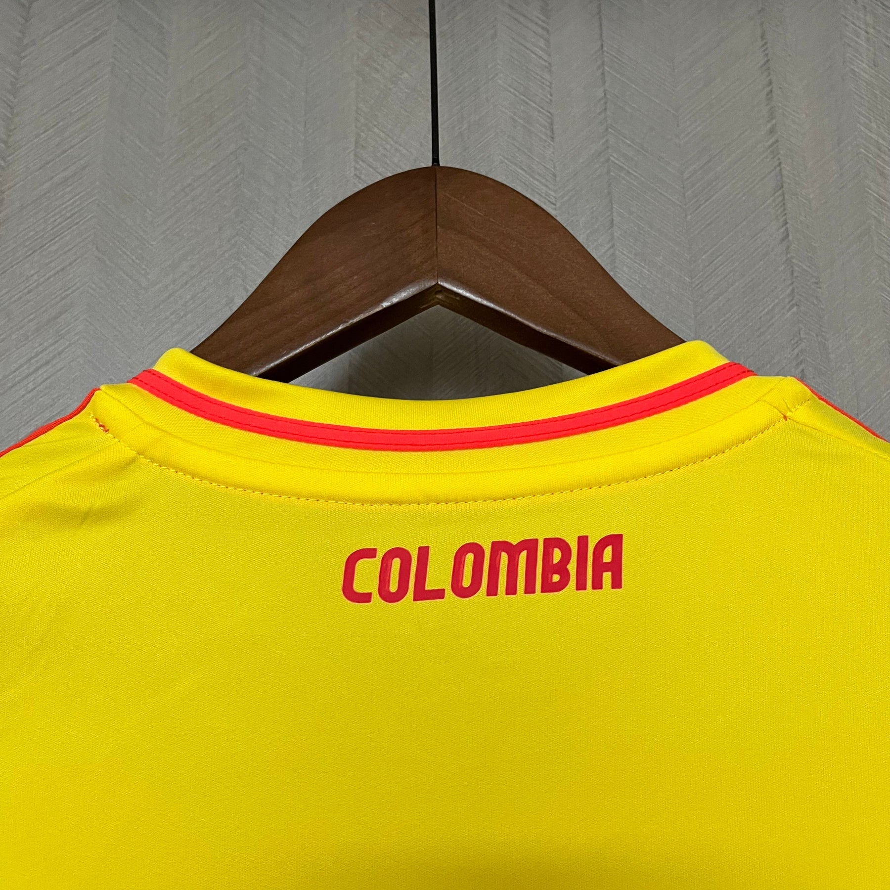 CAMISA COLÔMBIA HOME 24/25