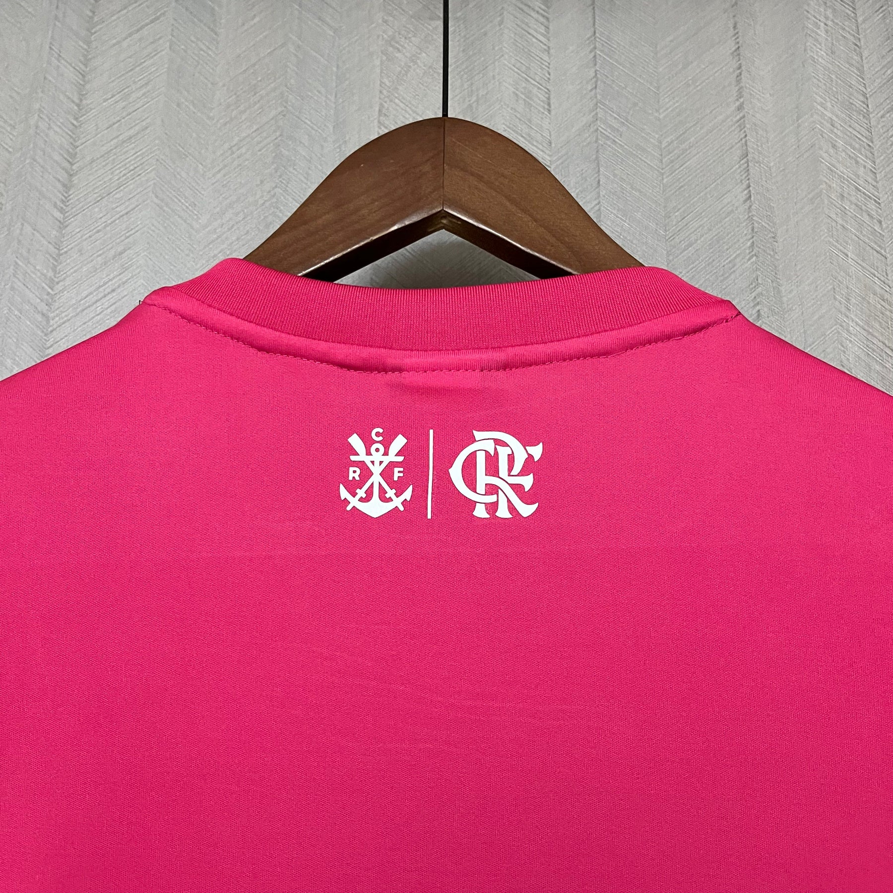 CAMISA FLAMENGO FEMININA OUTUBRO ROSA 24/25