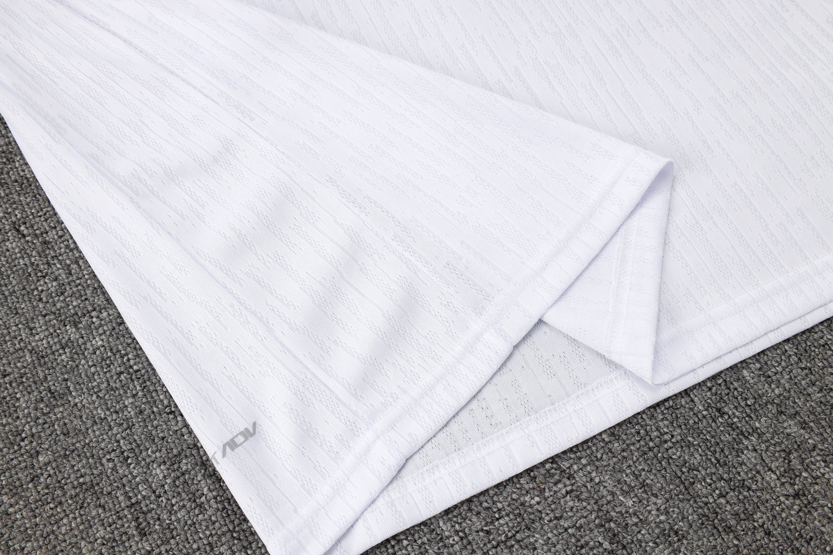 CONJUNTO DE TREINO PSG B968 VERSÃO JOGADOR 24/25