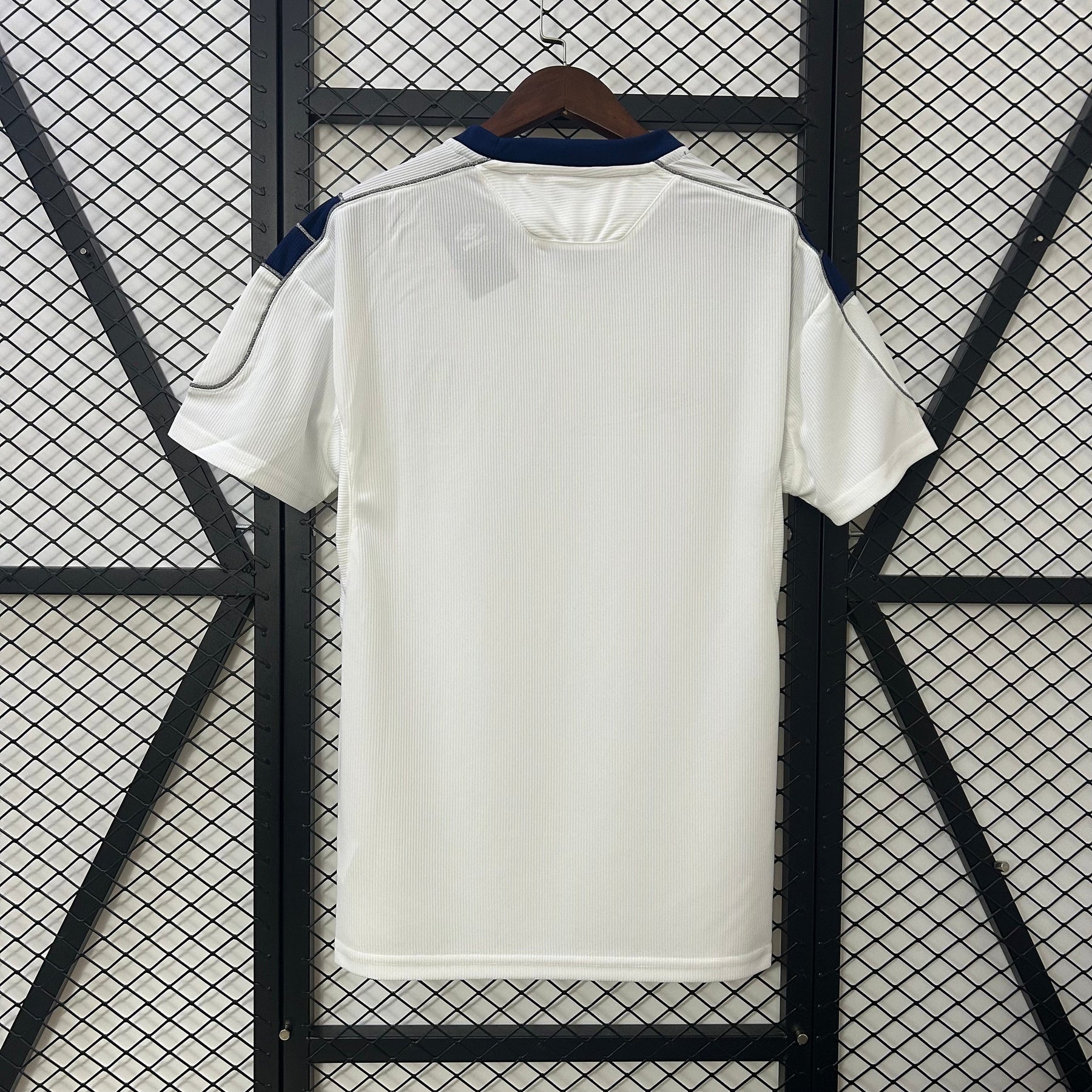 CAMISA RETRÔ MANCHESTER UNITED AWAY 00/01