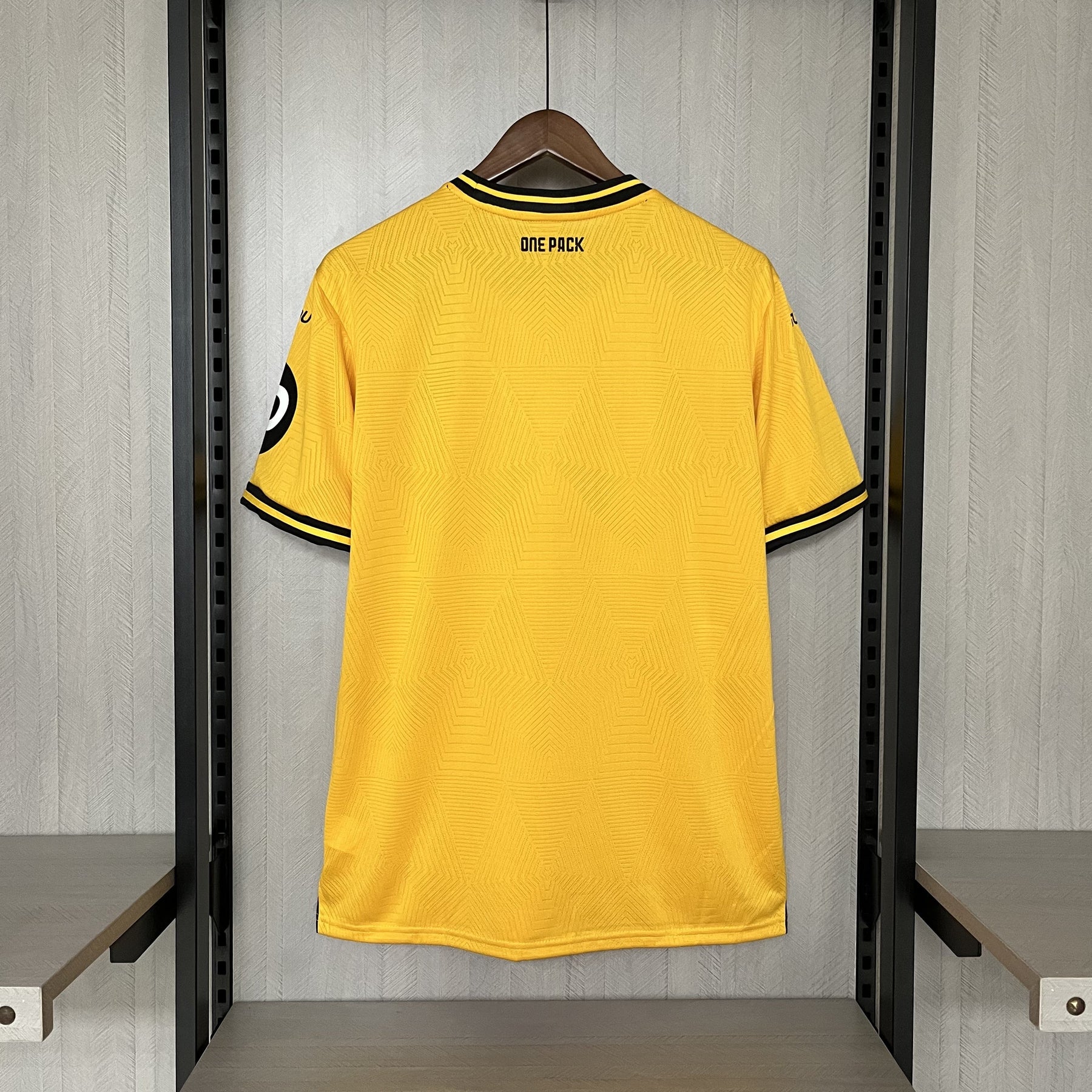 CAMISA WOLVES HOME 24/25