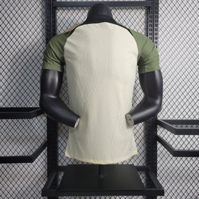 CAMISA BARCELONA VERSÃO JOGADOR TREINO WHITE GREEN 23/24