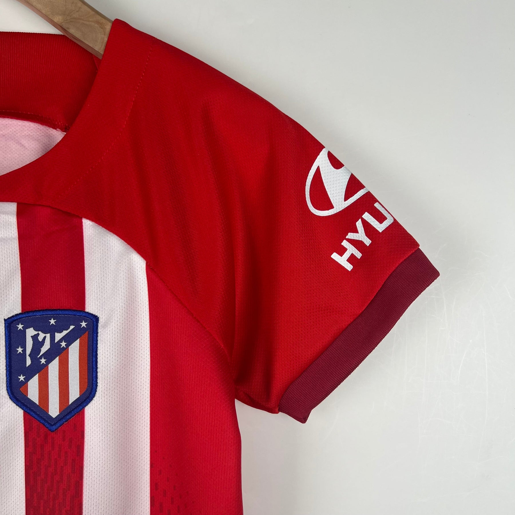 KIT INFANTIL ATLÉTICO DE MADRID HOME 23/24