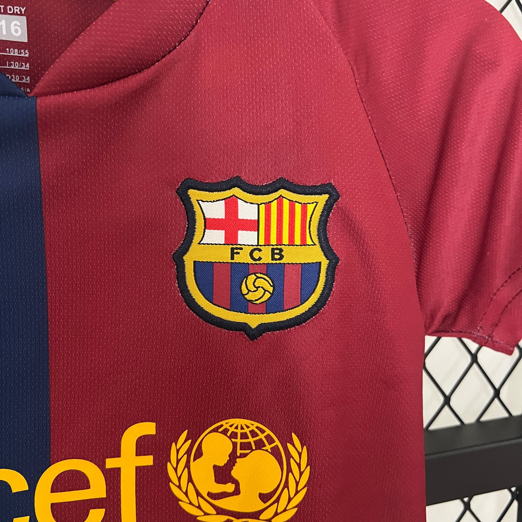 KIT INFANTIL RETRÔ BARCELONA HOME 08/09