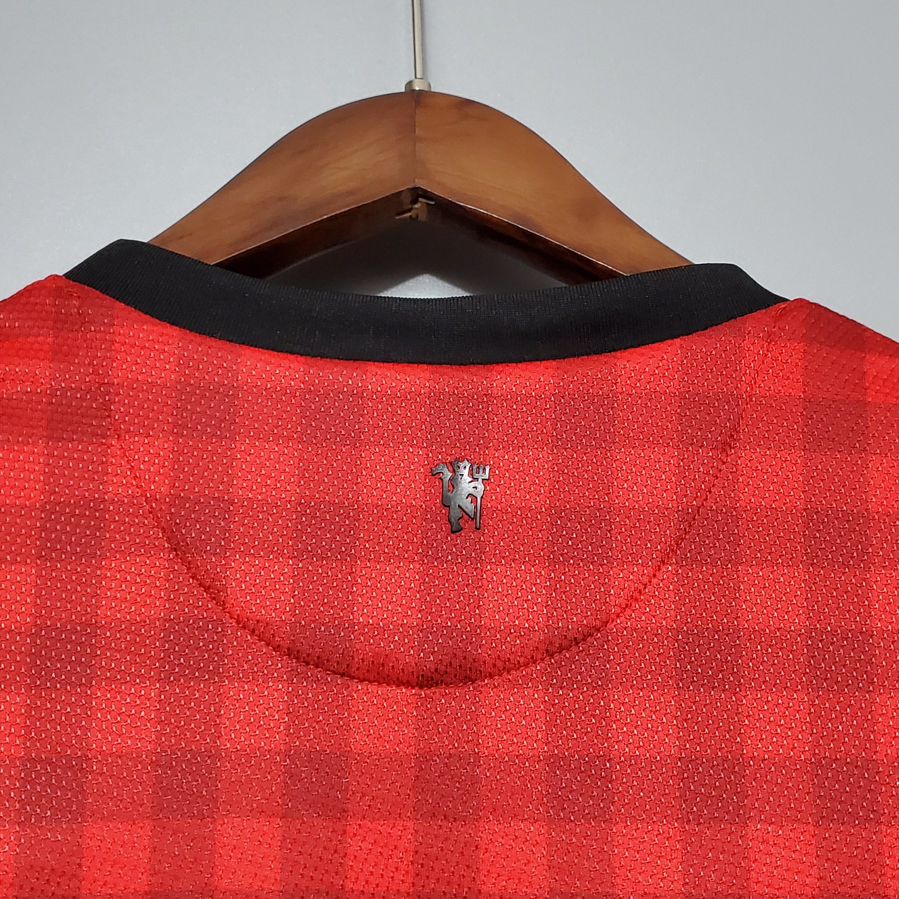 CAMISA RETRÔ MANCHESTER UNITED HOME 12/13