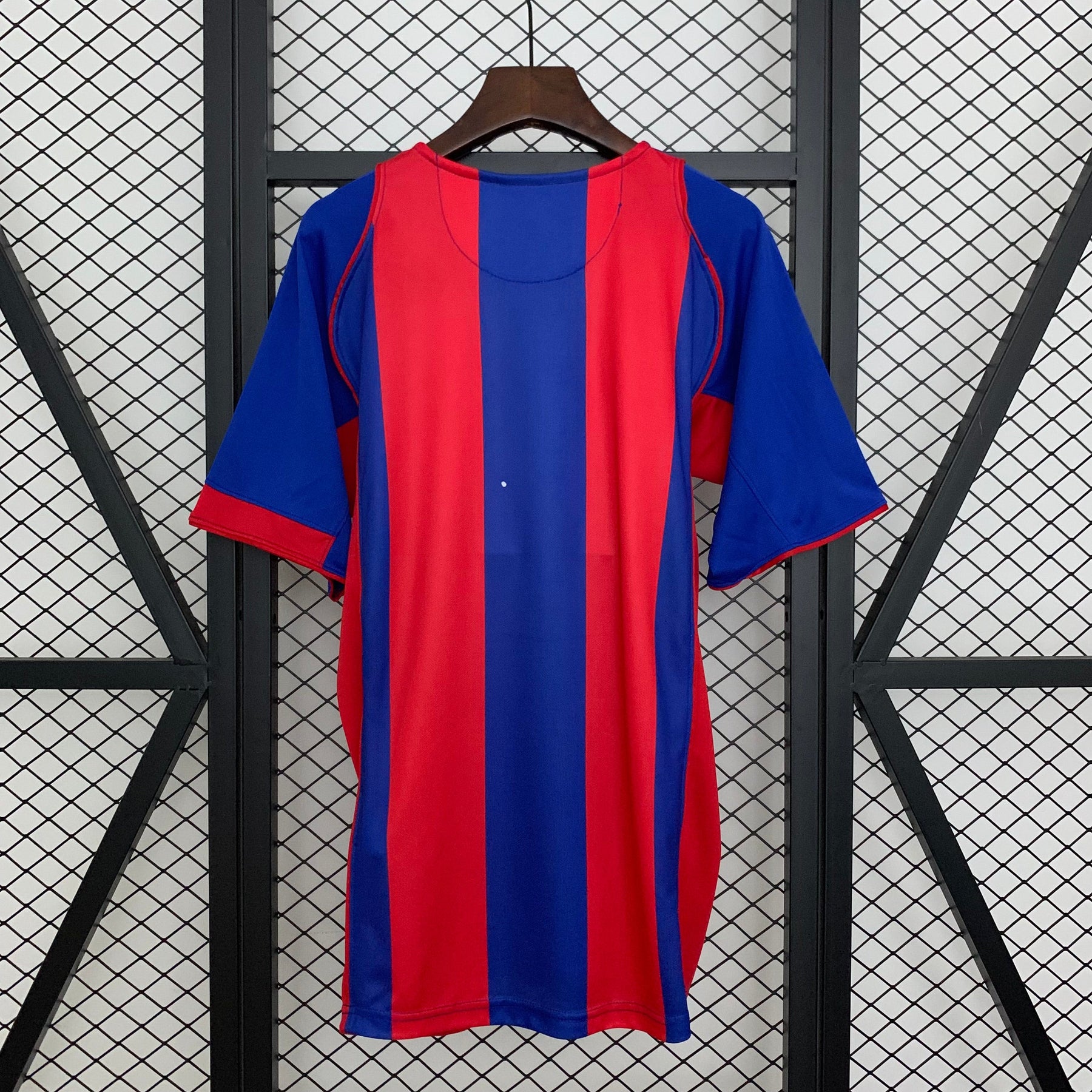 CAMISA RETRÔ BARCELONA HOME 04/05