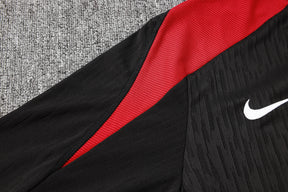 CONJUNTO DE TREINO BARCELONA VERSÃO JOGADOR B942 24/25