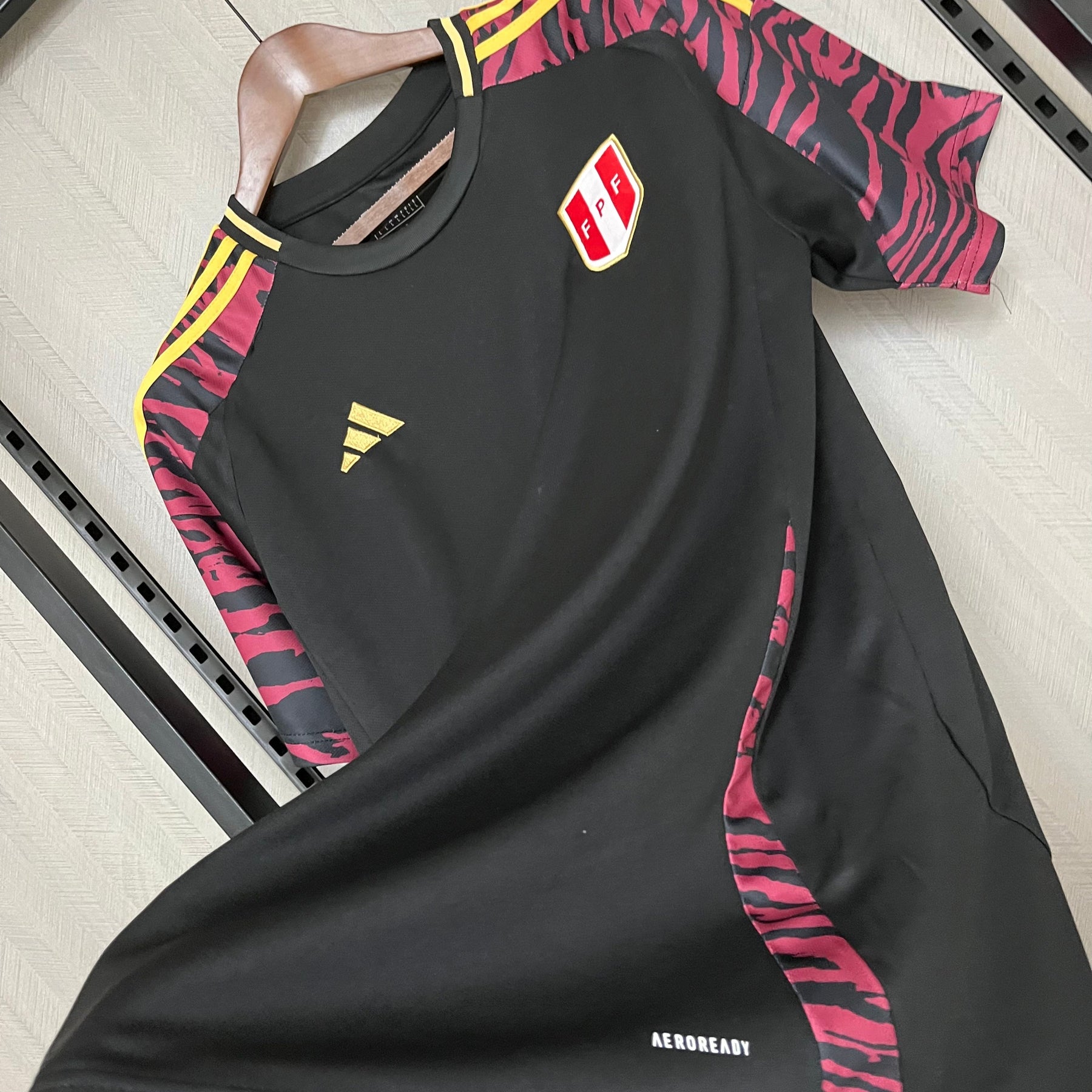 CAMISA PERU AWAY 24/25