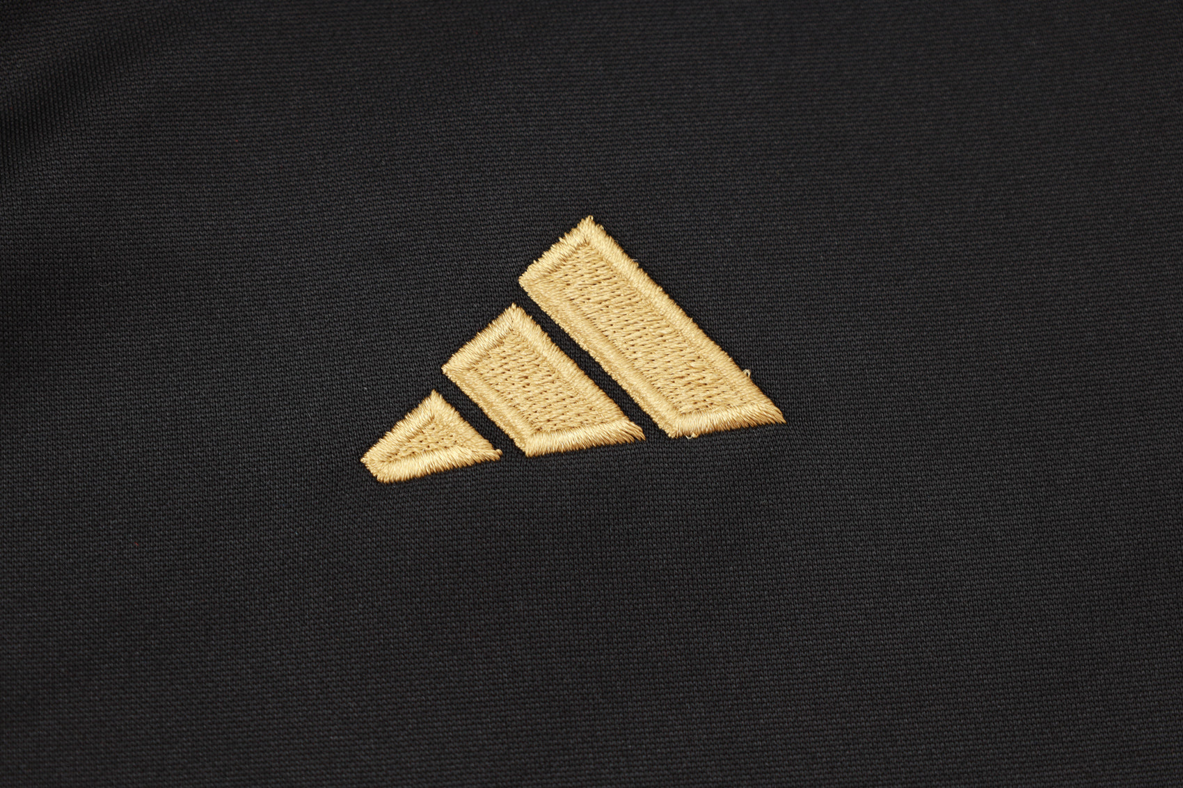 CONJUNTO DE TREINO REAL MADRID B837 24/25