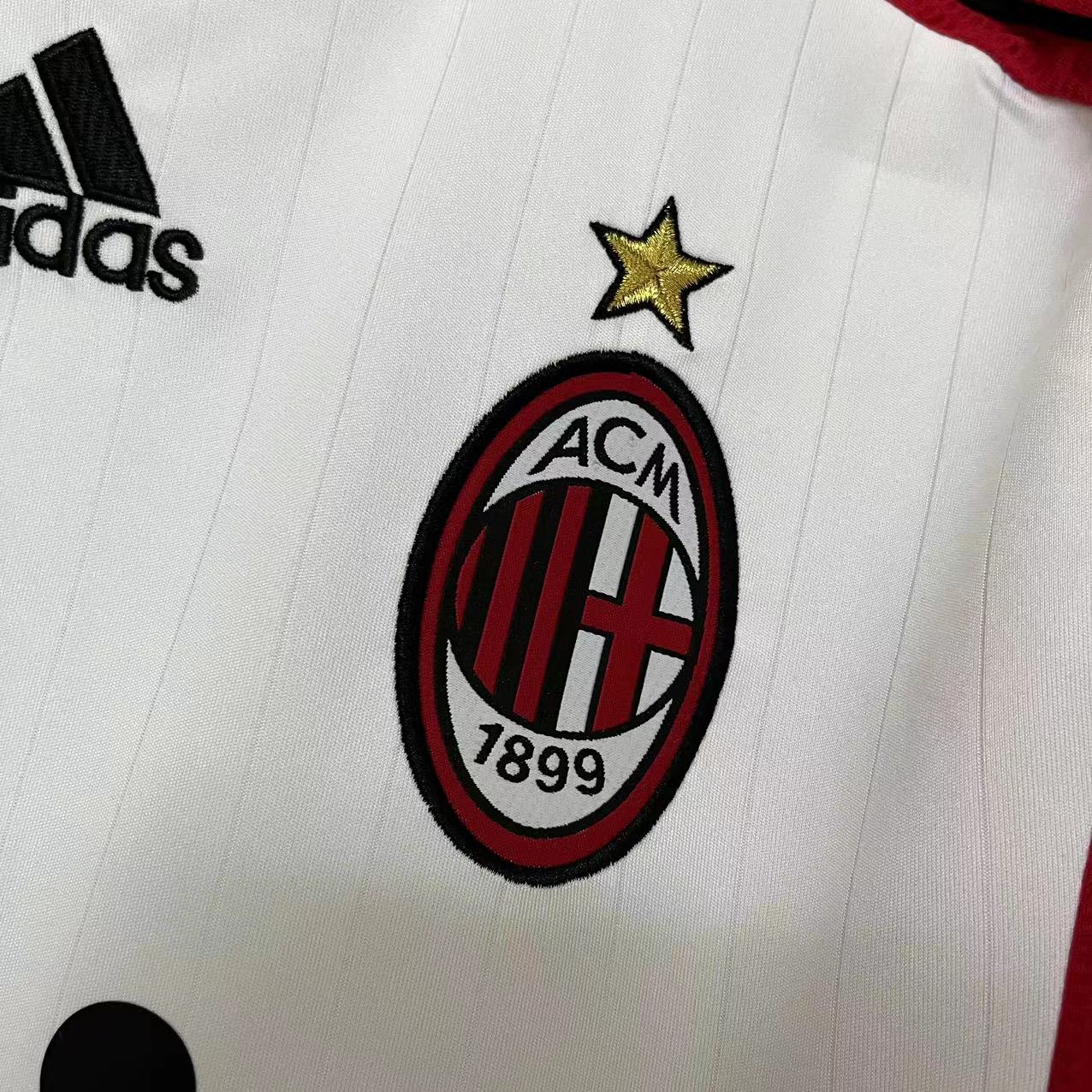 CAMISA MILAN RETRÔ AWAY 06/07