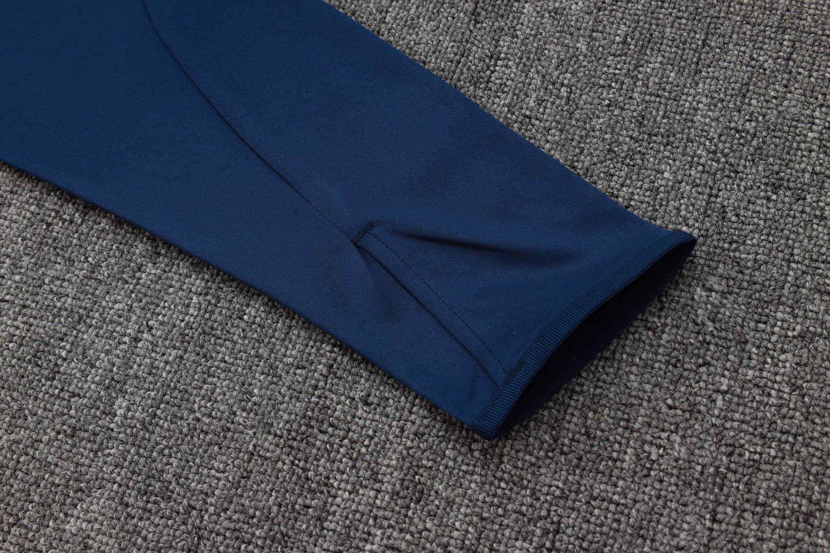 CONJUNTO DE TREINO REAL MADRID B991 24/25