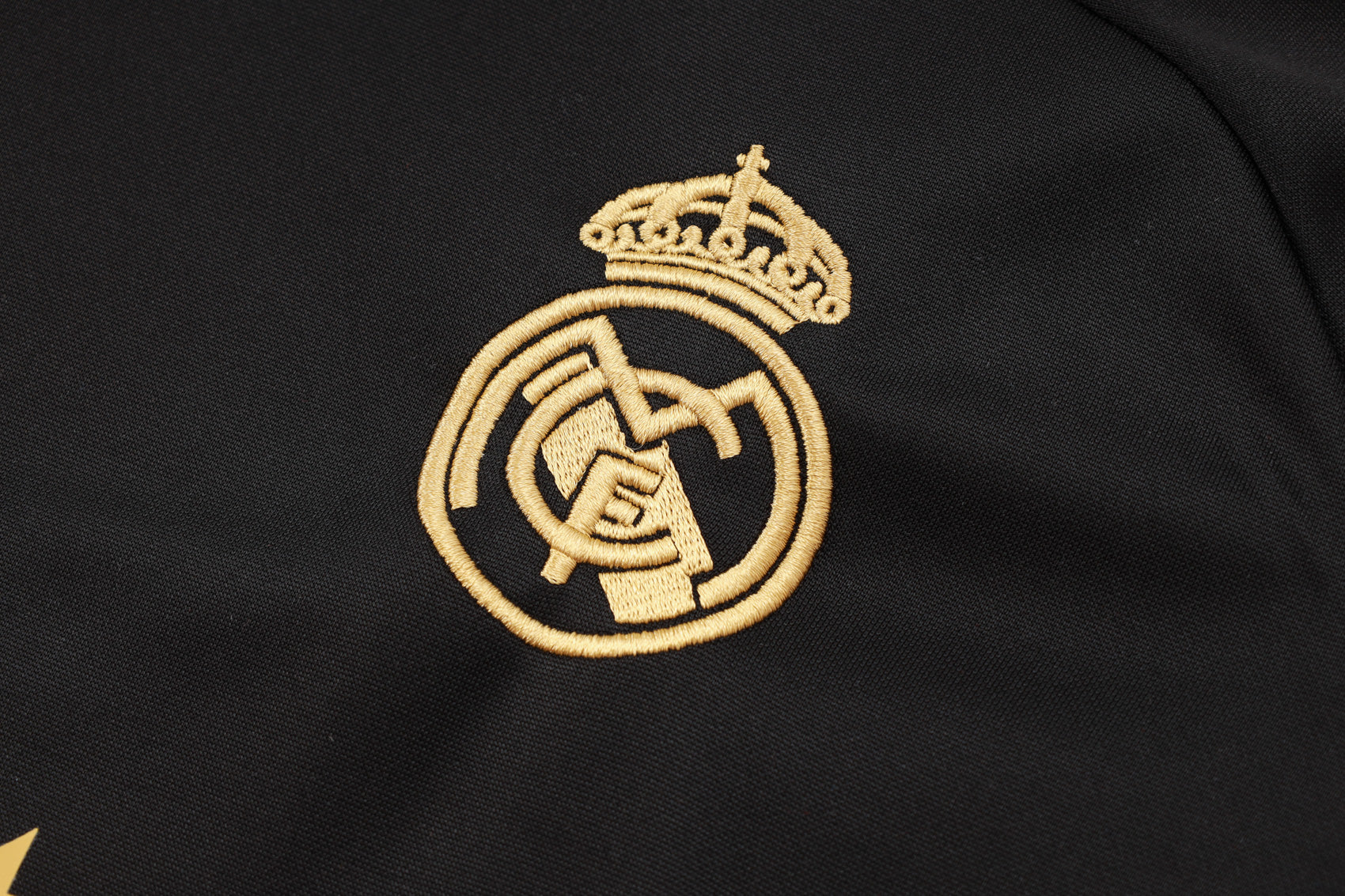 CONJUNTO DE TREINO REAL MADRID B837 24/25
