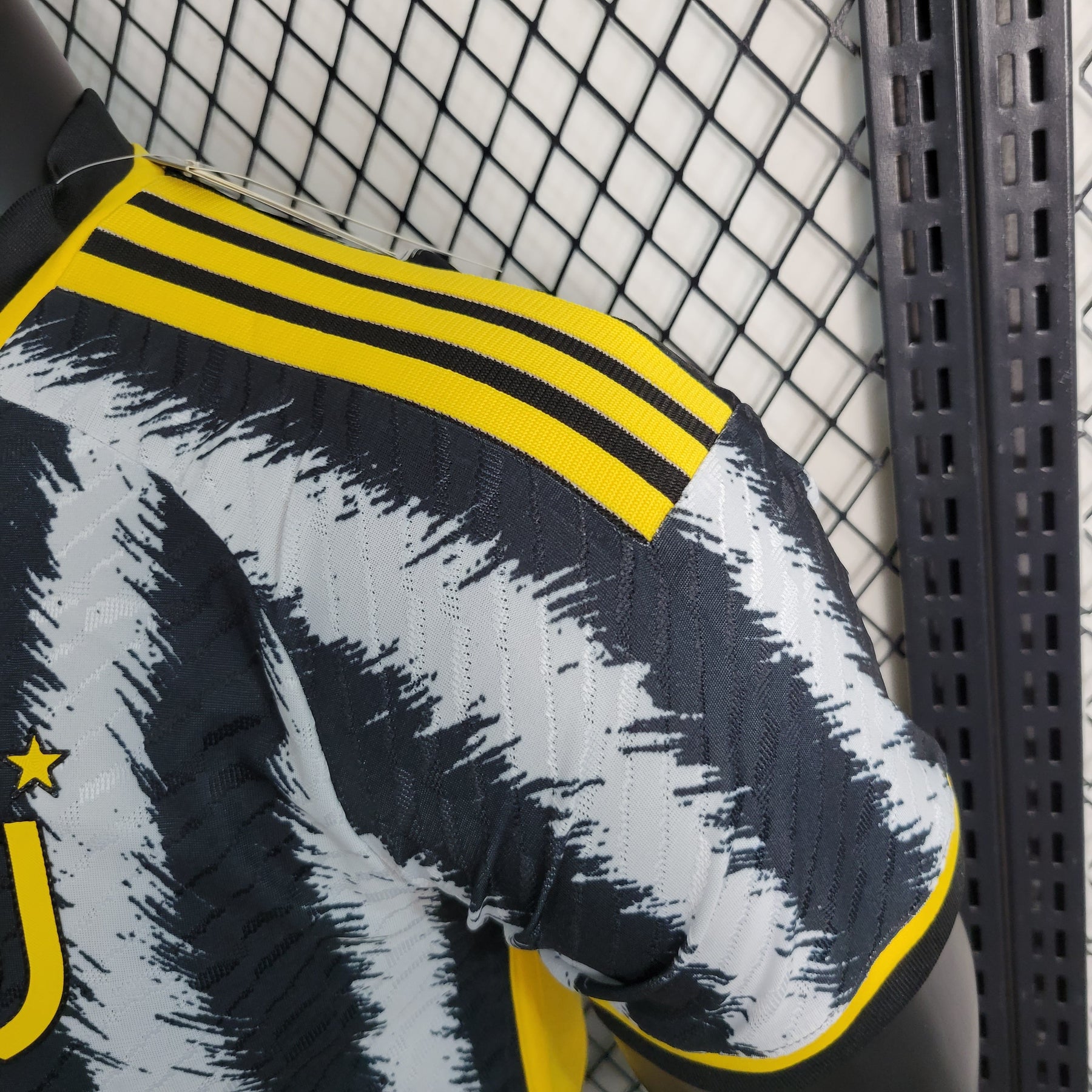 CAMISA JUVENTUS VERSÃO JOGADOR HOME 23/24