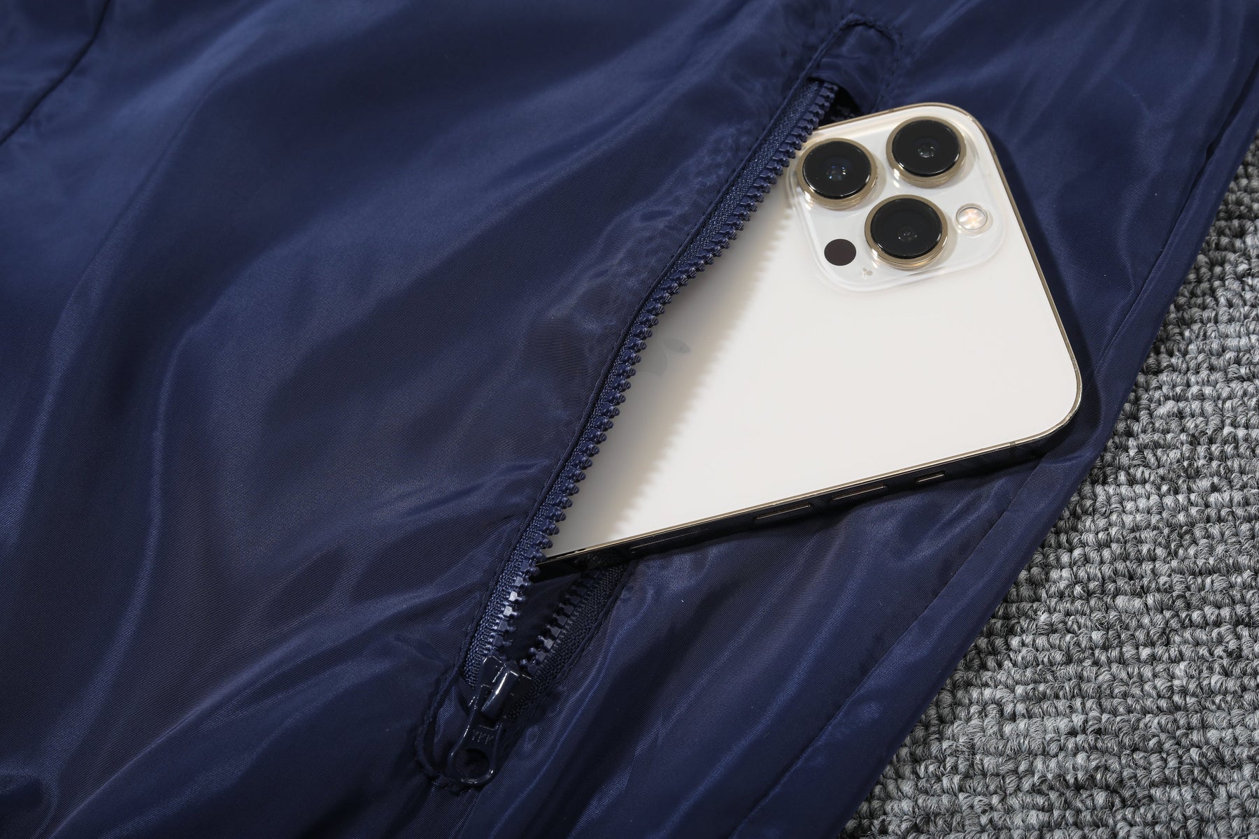 CORTA-VENTO PSG BLUE 23/24