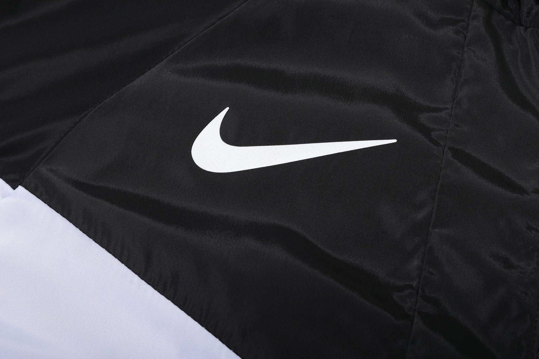 CORTA-VENTO PSG BLACK 23/24