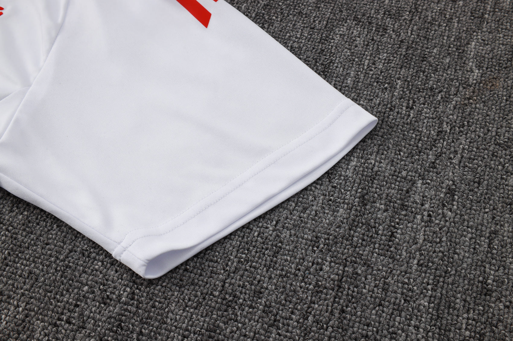 KIT COMISSÃO INTERNACIONAL WHITE 25/26