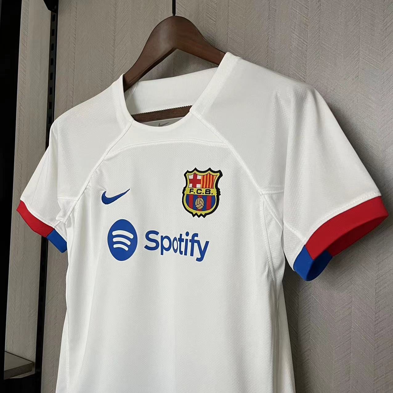 KIT INFANTIL BARCELONA AWAY 23/24