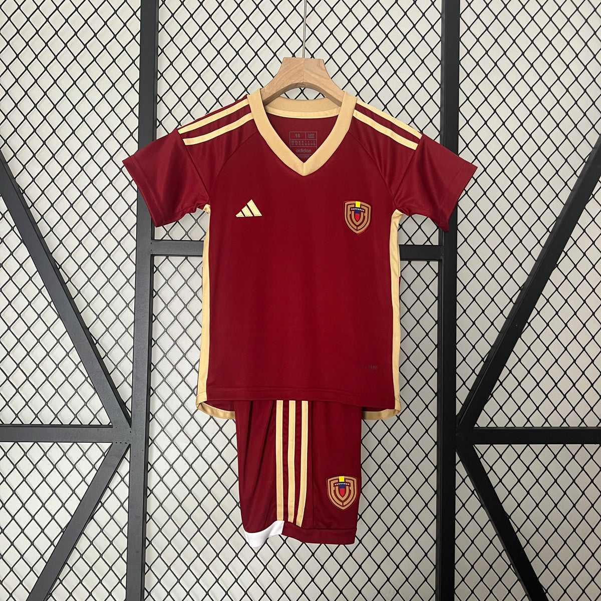KIT INFANTIL VENEZUELA  HOME 24/25