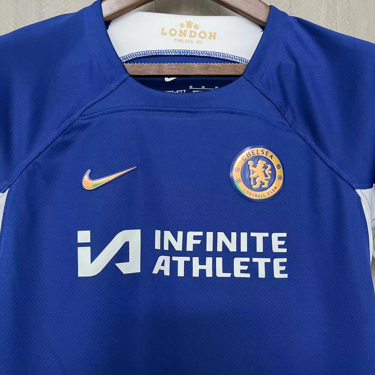 KIT INFANTIL CHELSEA HOME 23/24
