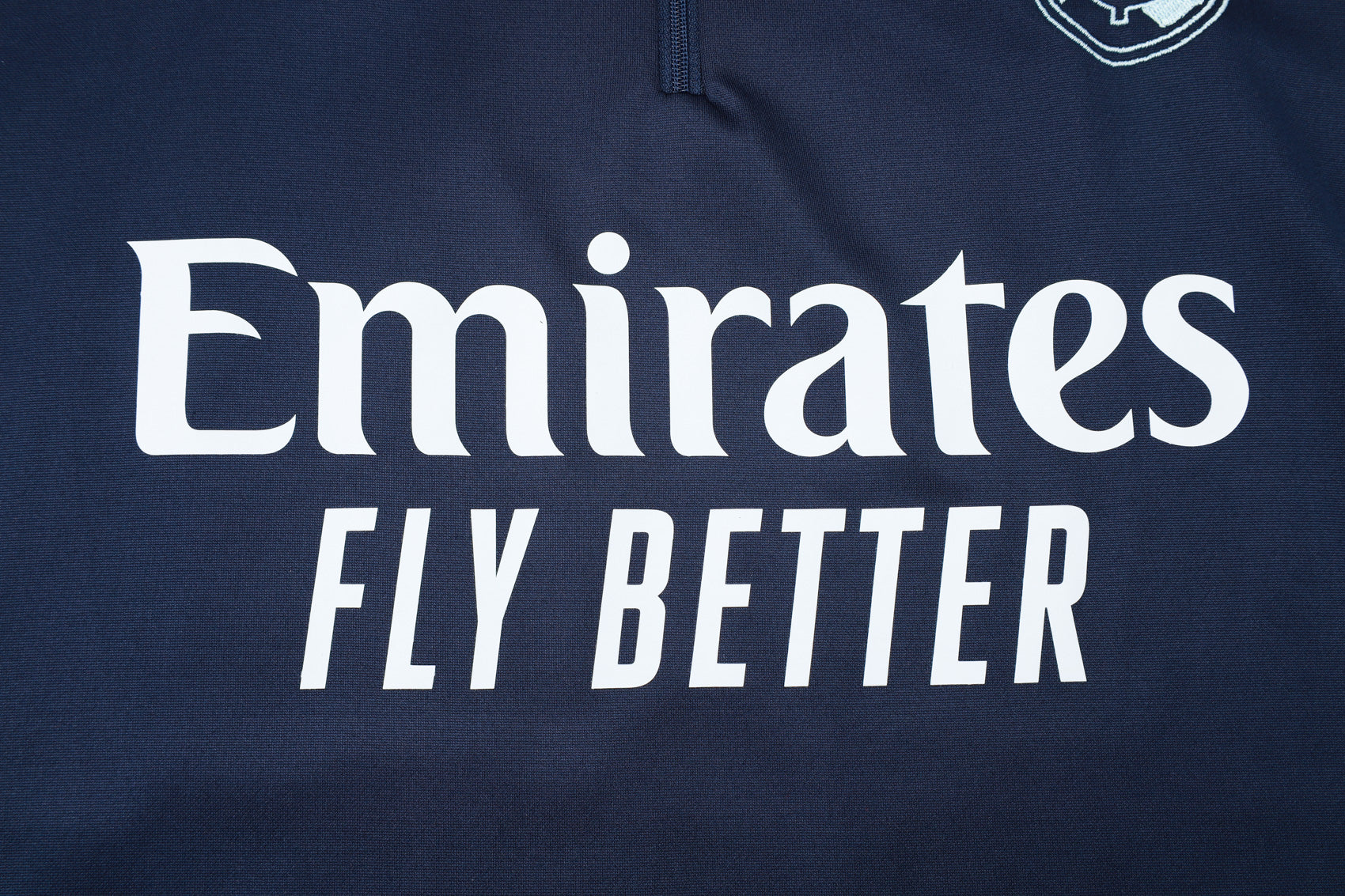 CONJUNTO DE TREINO REAL MADRID B895 24/25