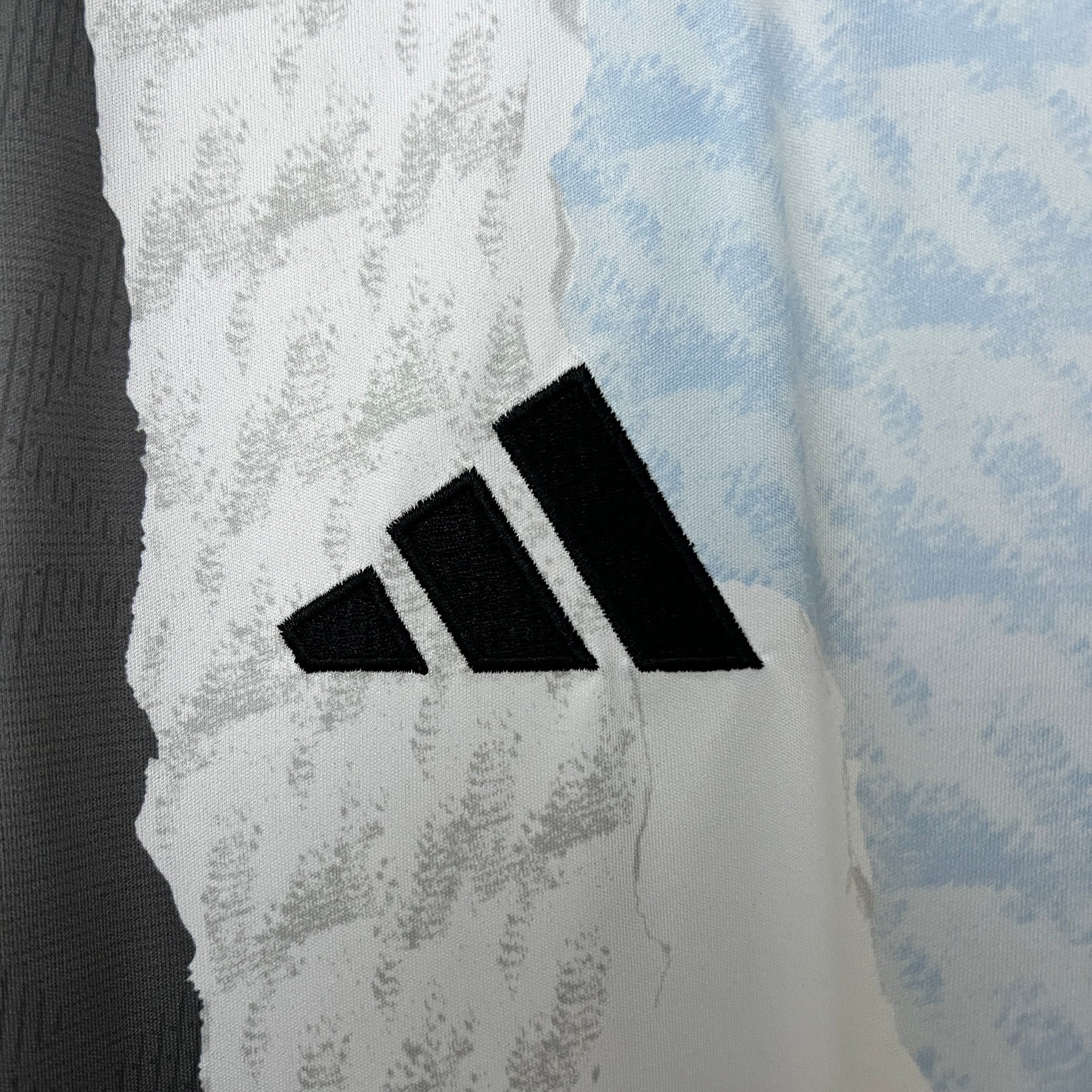 CAMISA REAL MADRID PRÉ-JOGO 24/25