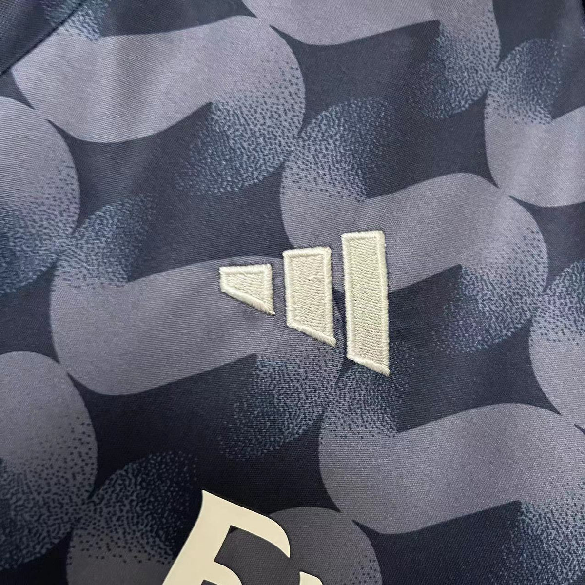 CAMISA REAL MADRID FEMININA AWAY 23/24