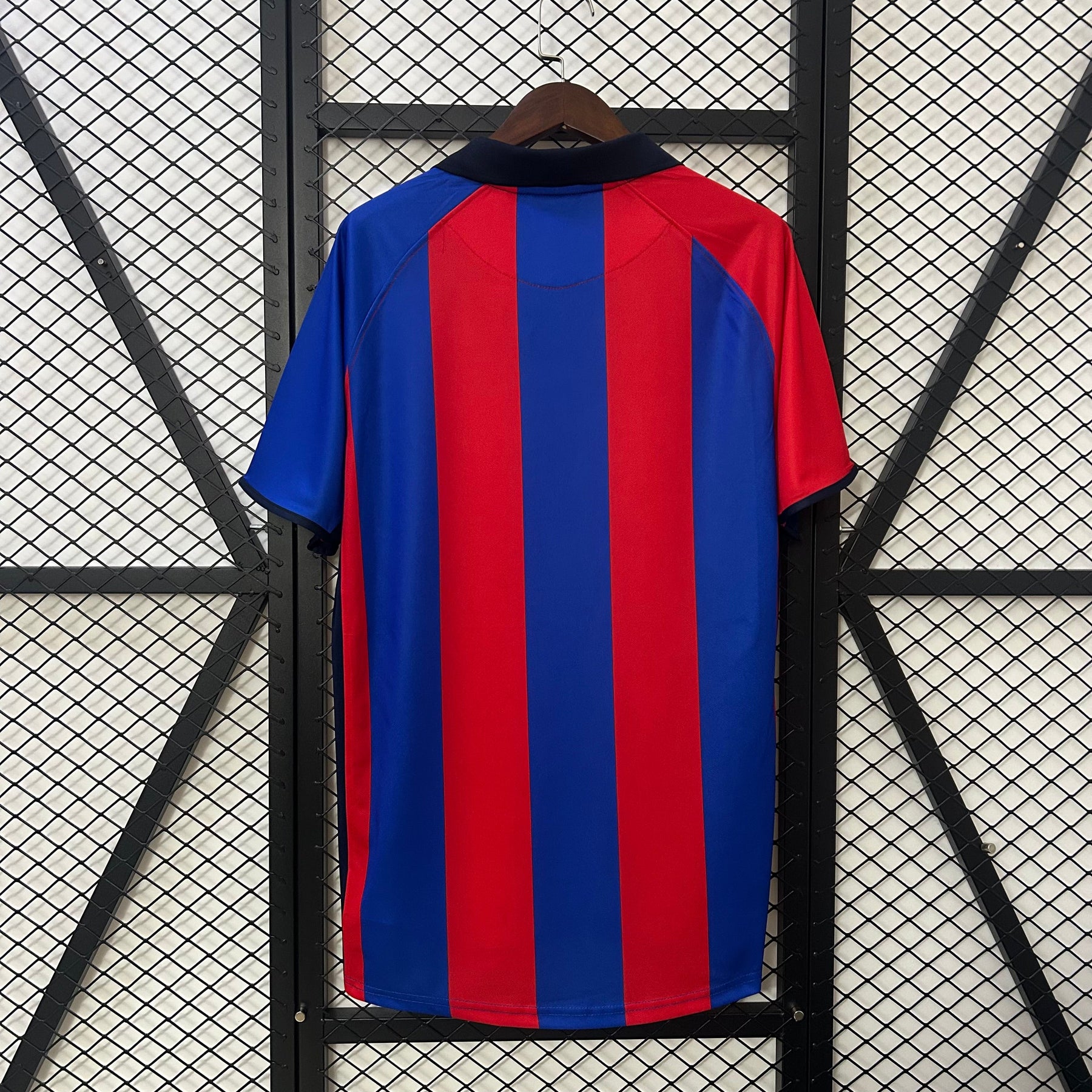 CAMISA RETRÔ BARCELONA HOME 01/02