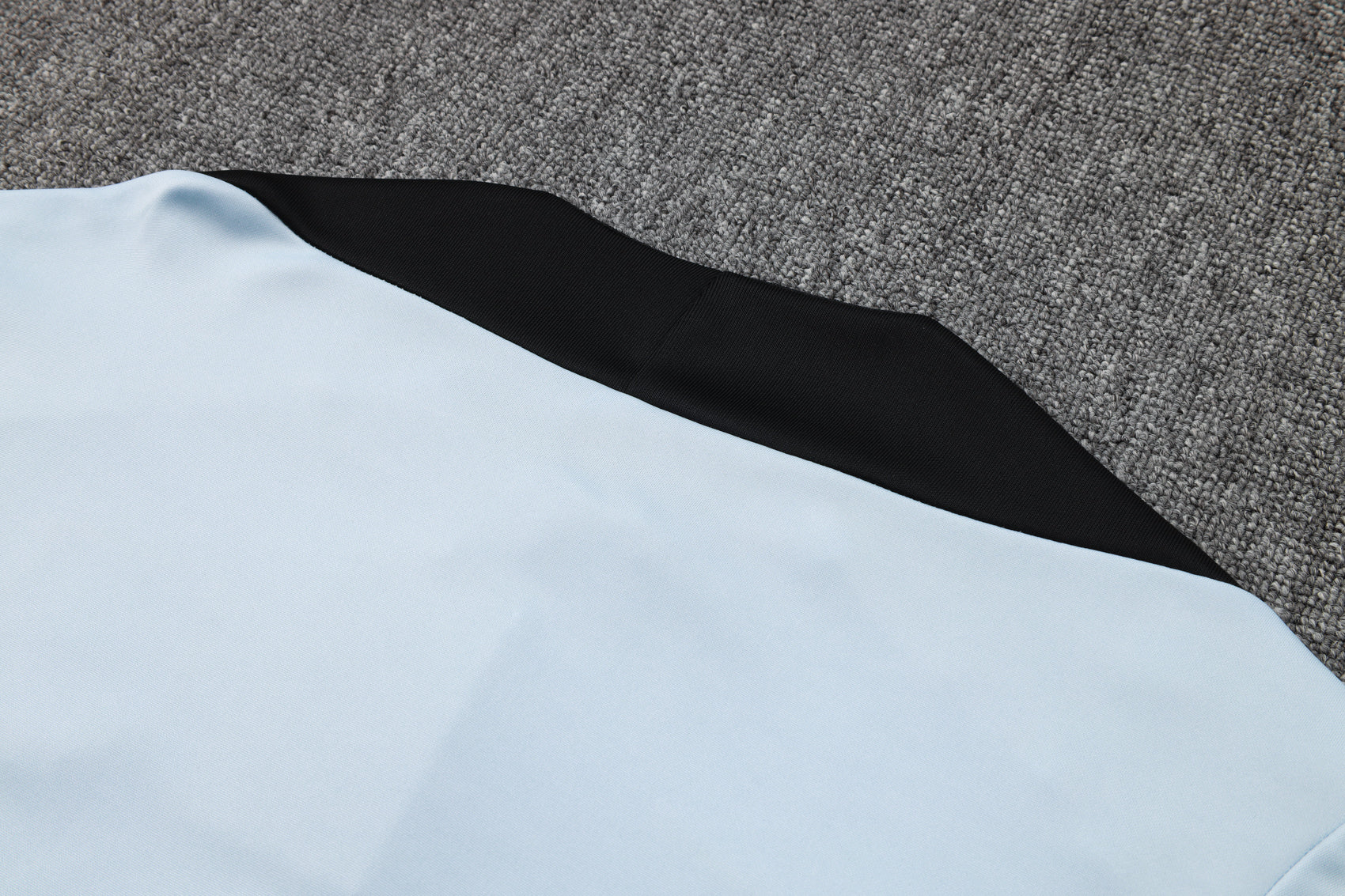 CONJUNTO DE TREINO BARCELONA B843 24/25