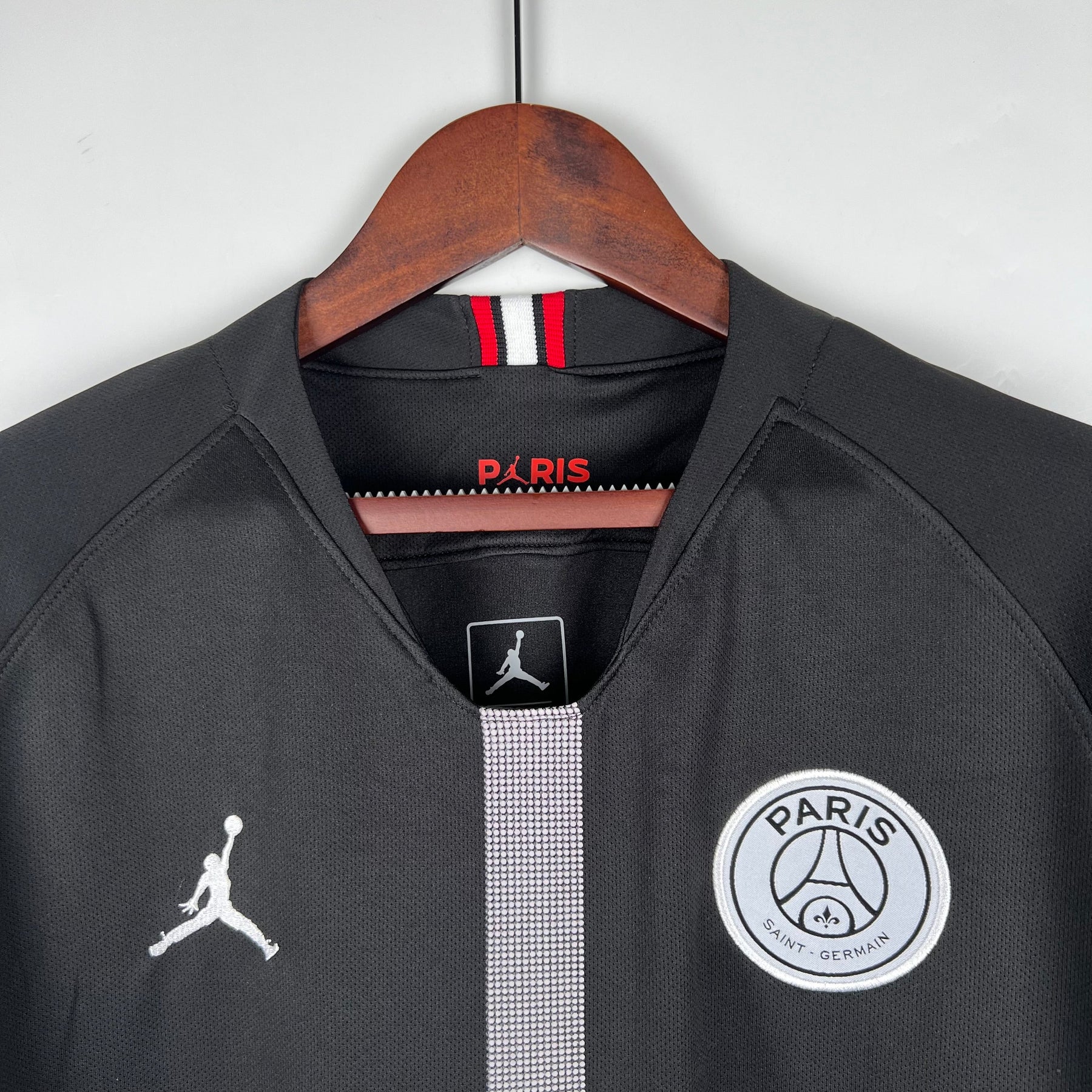 CAMISA PSG RETRÔ BLACK 18/19