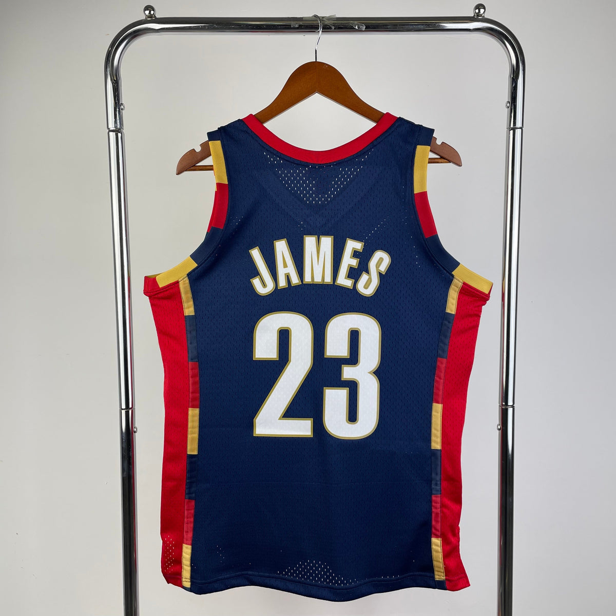 NBA CLASSIC CLEVELAND CAVALIERS #23 JAMES 2008/09