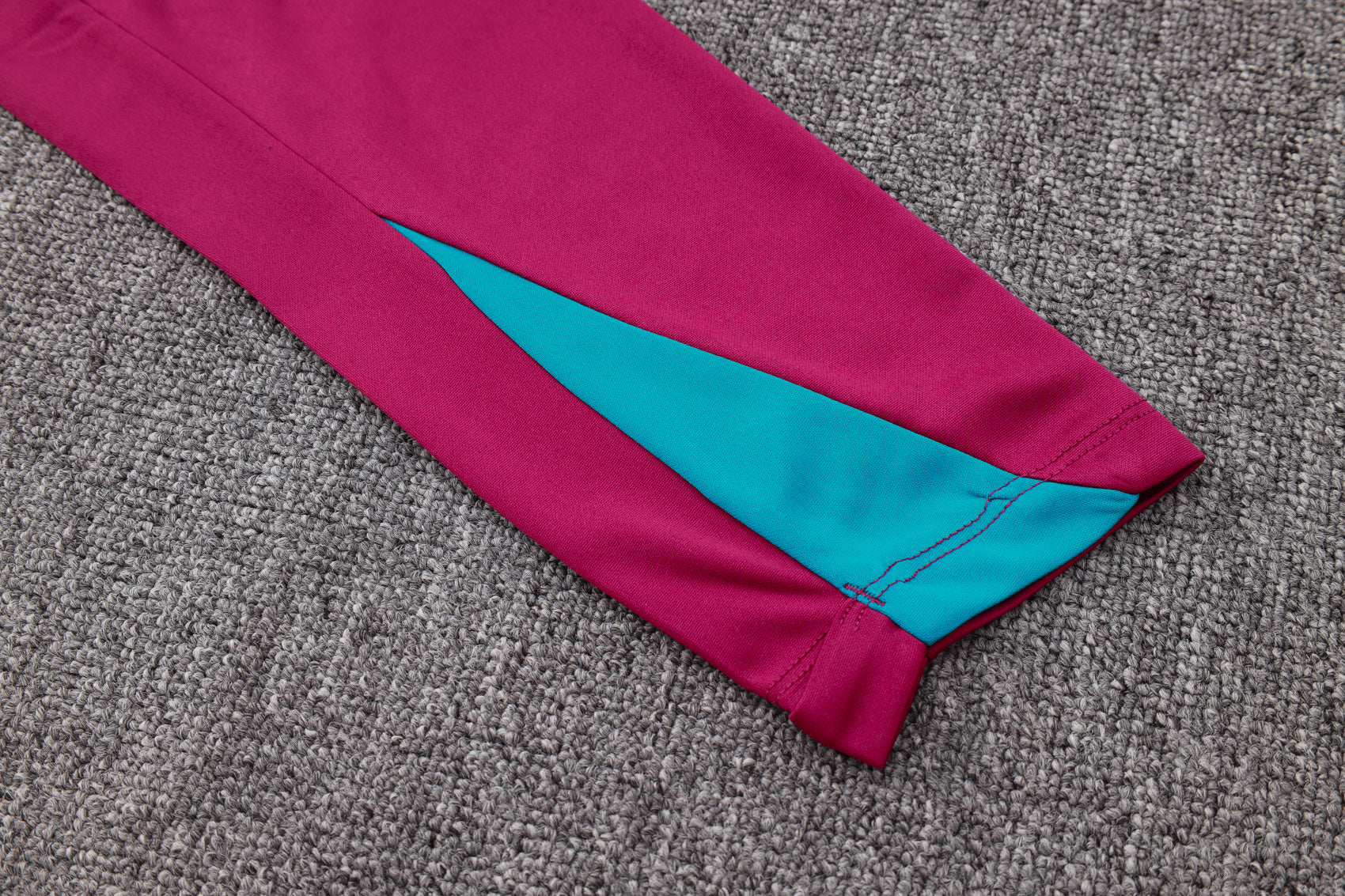 CONJUNTO DE TREINO PSG B821 24/25