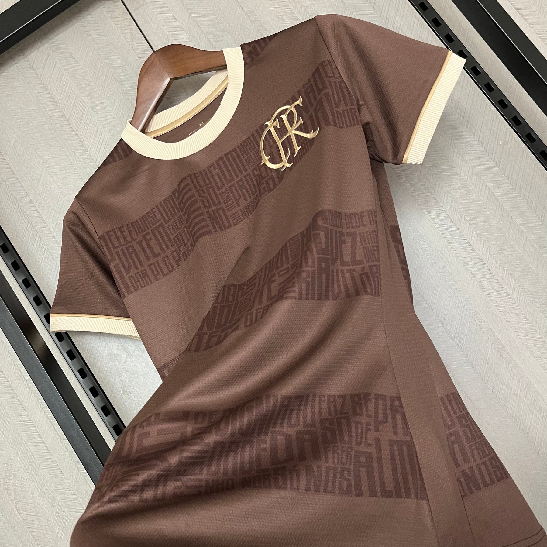 CAMISA FLAMENGO CONSCIÊNCIA NEGRA FEMININA 24/25