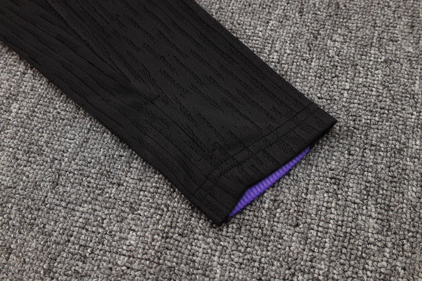 CONJUNTO DE TREINO PSG B91 VERSÃO JOGADOR 24/25