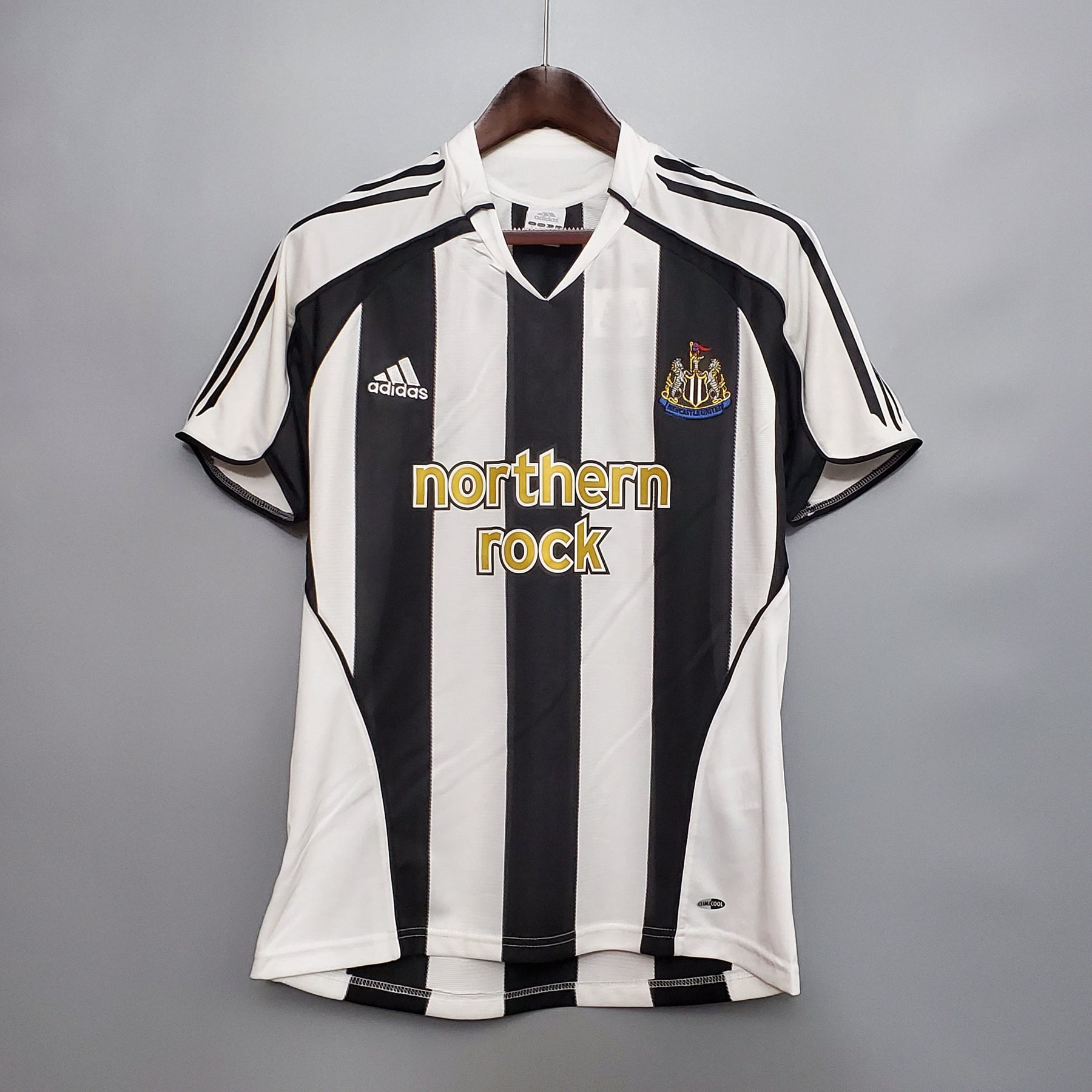 CAMISA NEWCASTLE RETRÔ HOME 05/06