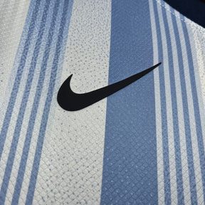 CAMISA TOTTENHAM X TRAVIS SCOTT DUNK LOW FRAGMENT