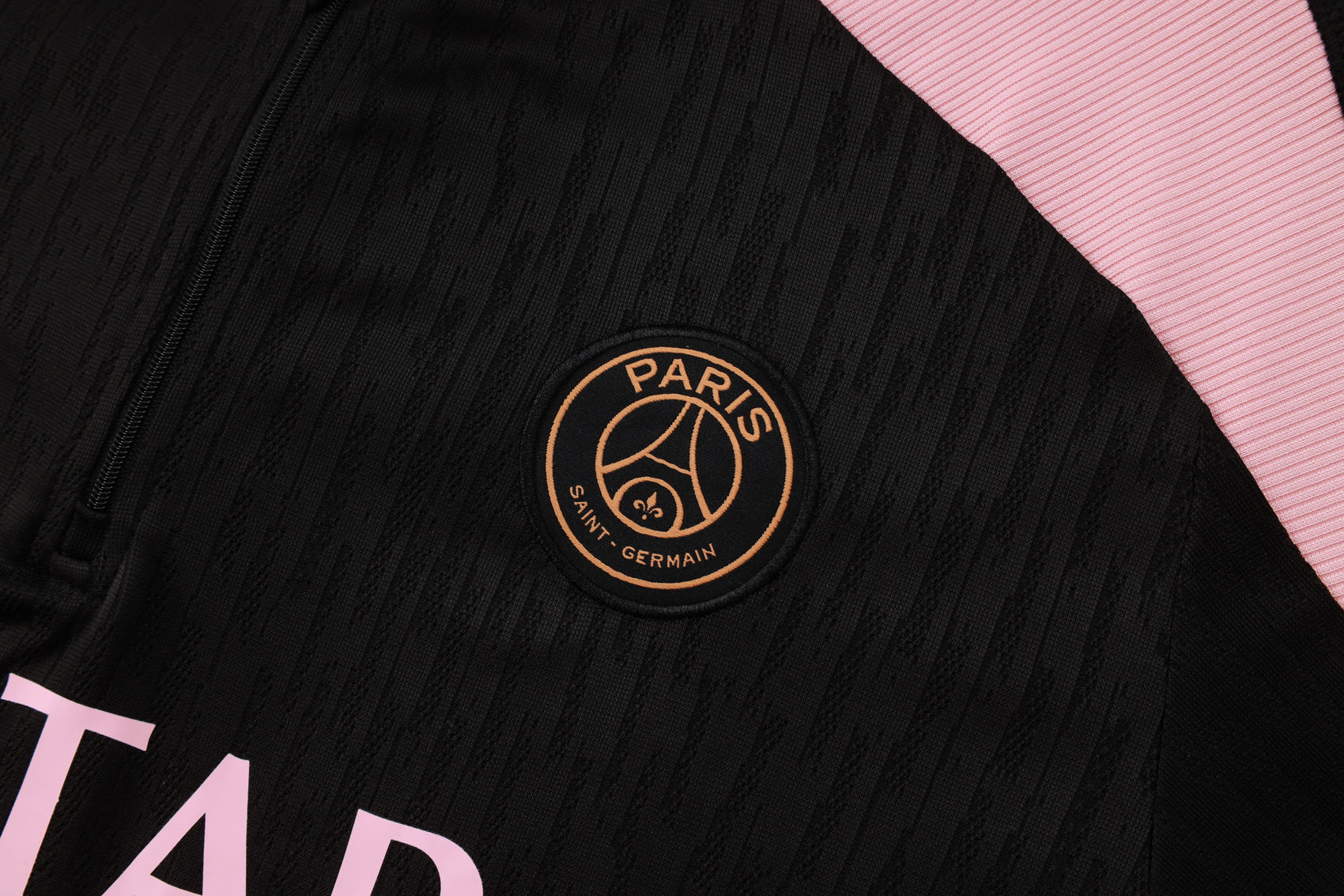 CONJUNTO DE TREINO PSG B967 VERSÃO JOGADOR 24/25