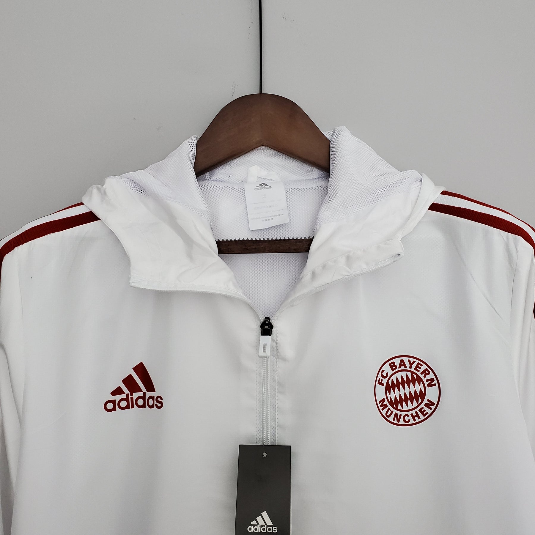 CORTA-VENTO BAYERN DE MUNICH WHITE 22/23