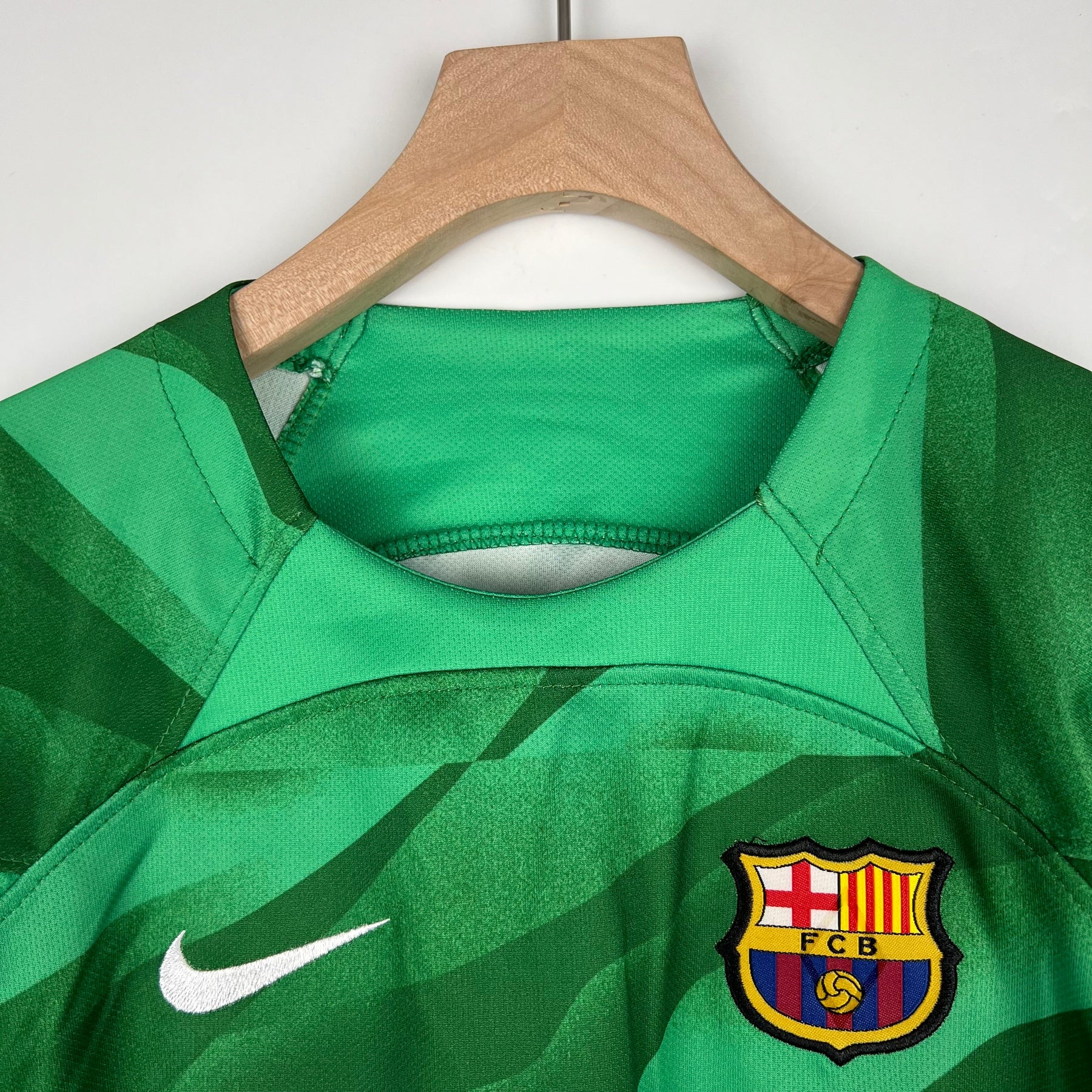 KIT INFANTIL BARCELONA GOLEIRO GREEN 23/24