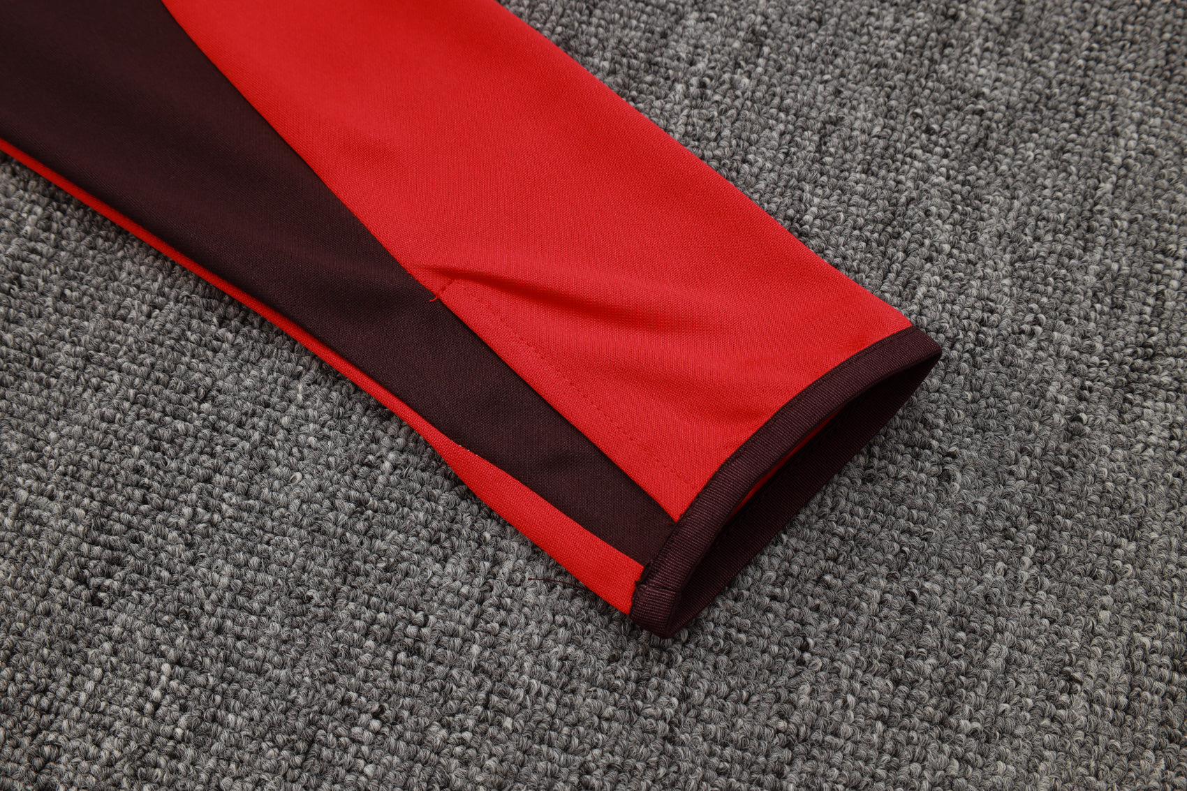 CONJUNTO DE TREINO BAYERN DE MUNICH B886 24/25