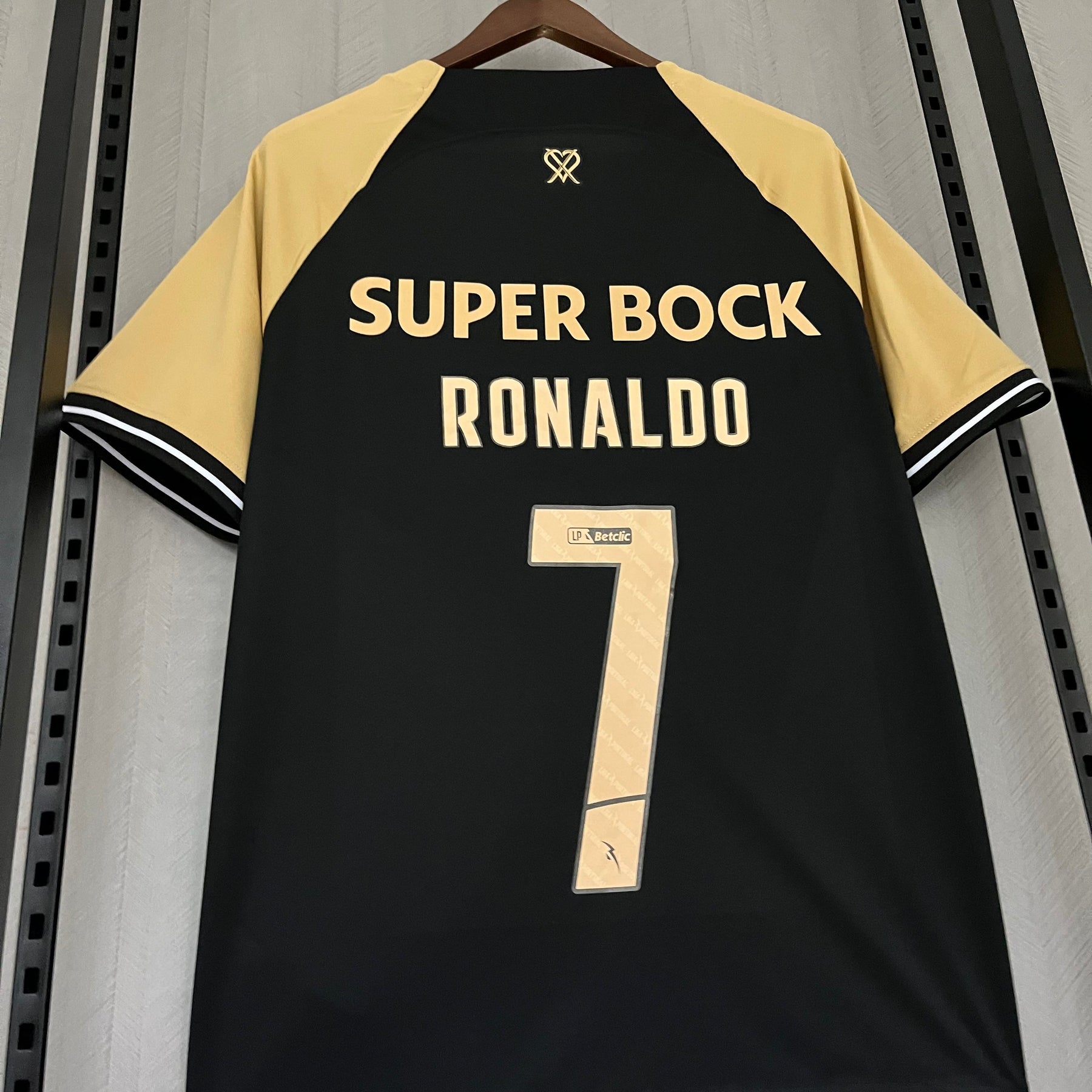 CAMISA SPORTING LISBOA EDIÇÃO CR7 23/24