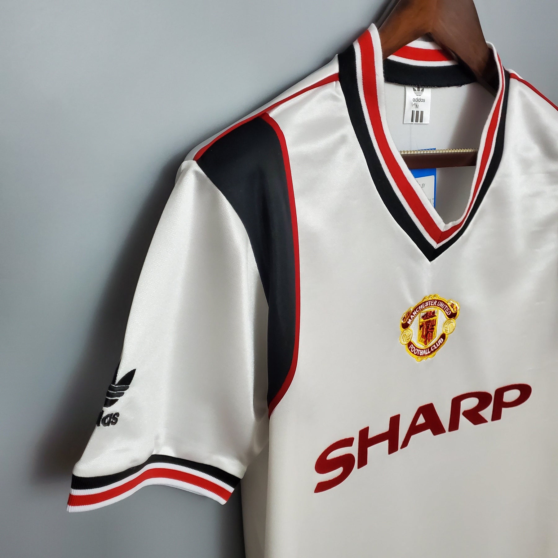 CAMISA RETRÔ MANCHESTER UNITED AWAY 1985