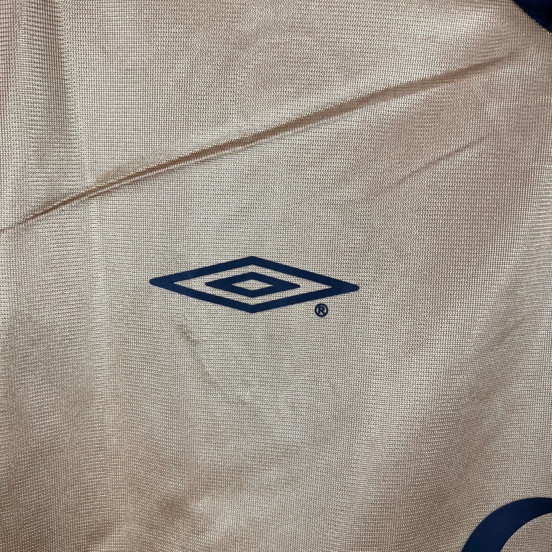 CAMISA RETRÔ MANCHESTER UNITED DUPLA FACE 01/02