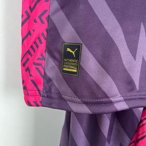 KIT INFANTIL MANCHESTER CITY GOLEIRO ROXO 23/24