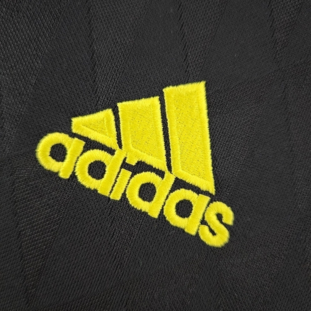 CAMISA RETRÔ LIVERPOOL AWAY 10/11